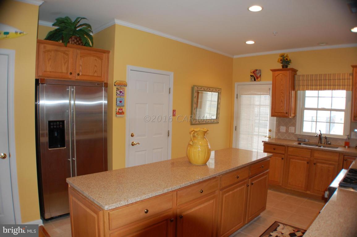 WATERS EDGE - Residential