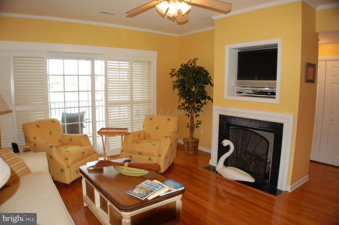 WATERS EDGE - Residential