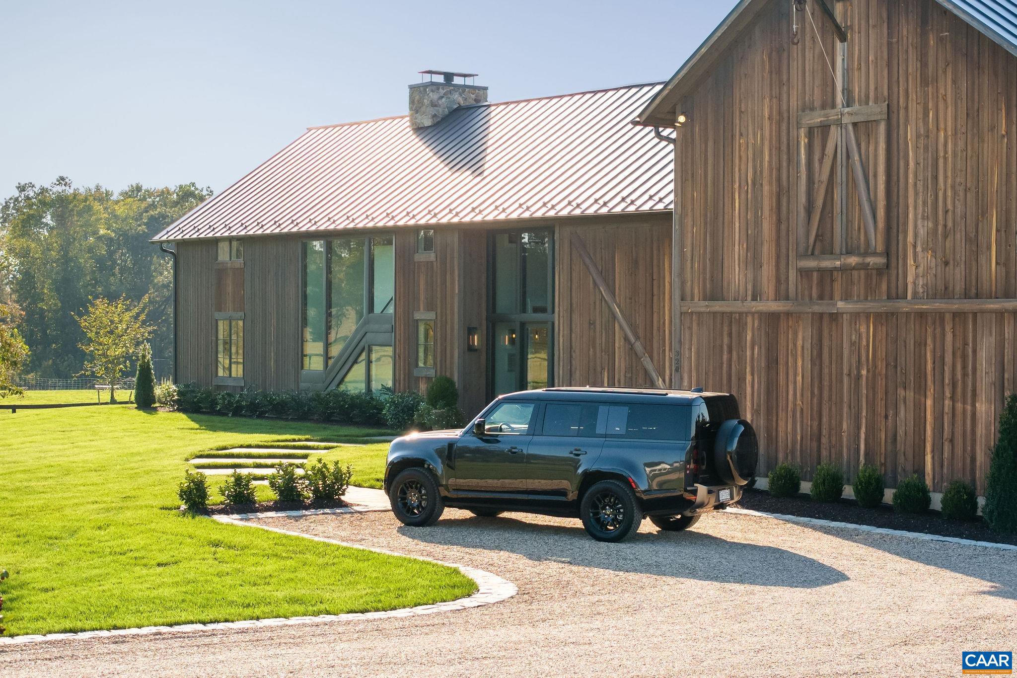 320 BARN HOUSE LN