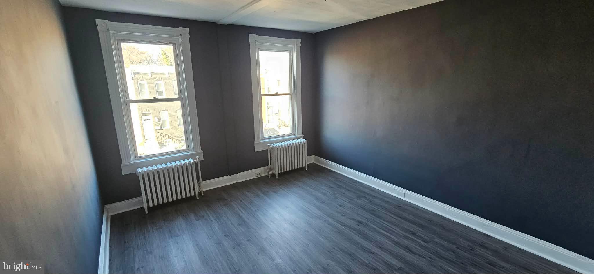 BROADWAY EAST - Residential Lease