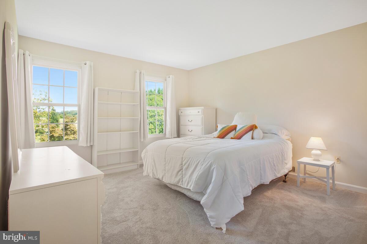 SMITHVILLE - Residential