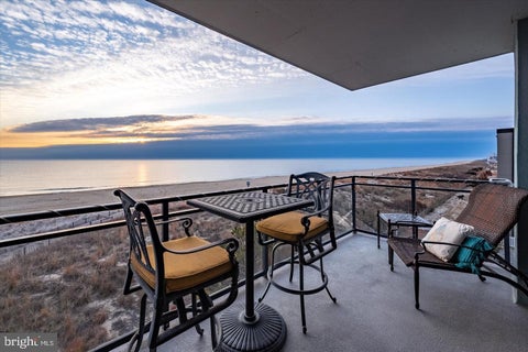 Condo For Sale - 5603 Atlantic Avenue #301<br/> Worcester County, OCEAN CITY, MD 21842