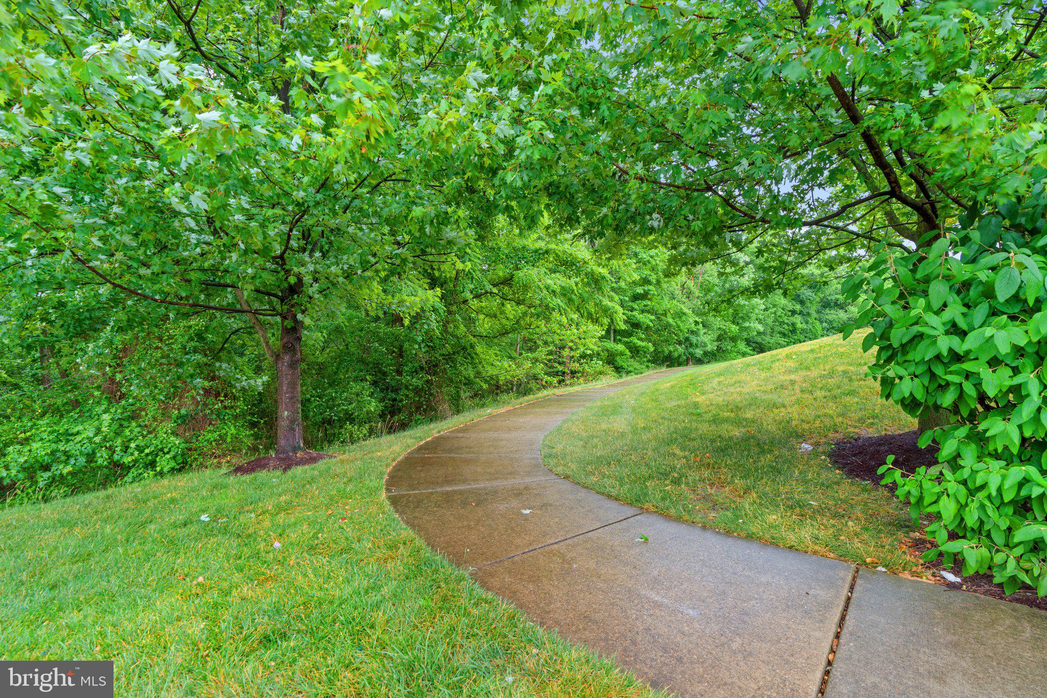 VILLAGES OF DORCHESTER - Residential Lease