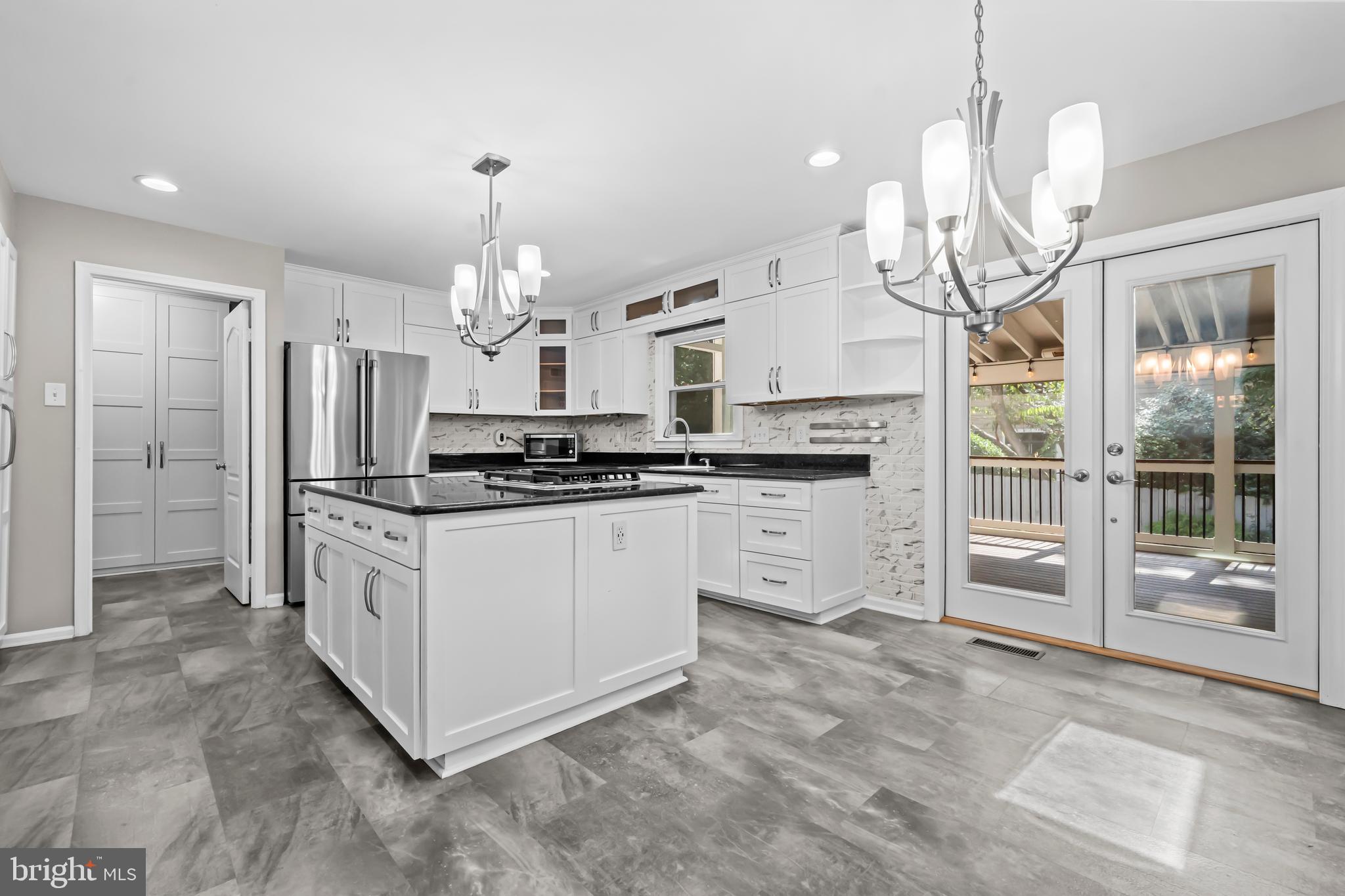 ROBIN GLEN - Residential