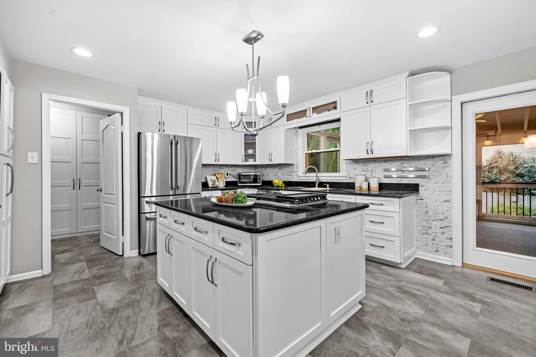 ROBIN GLEN - Residential