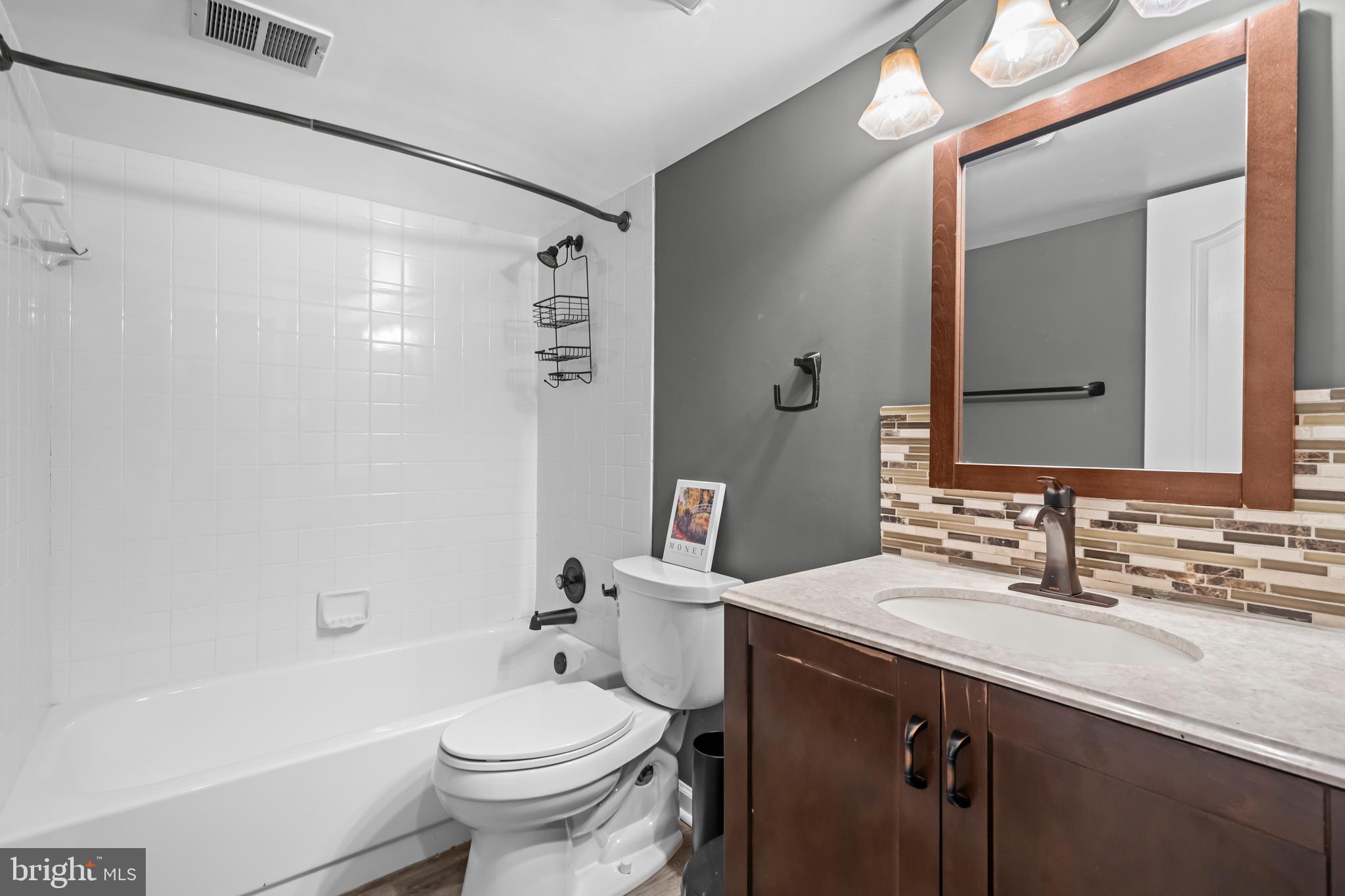 ROBIN GLEN - Residential