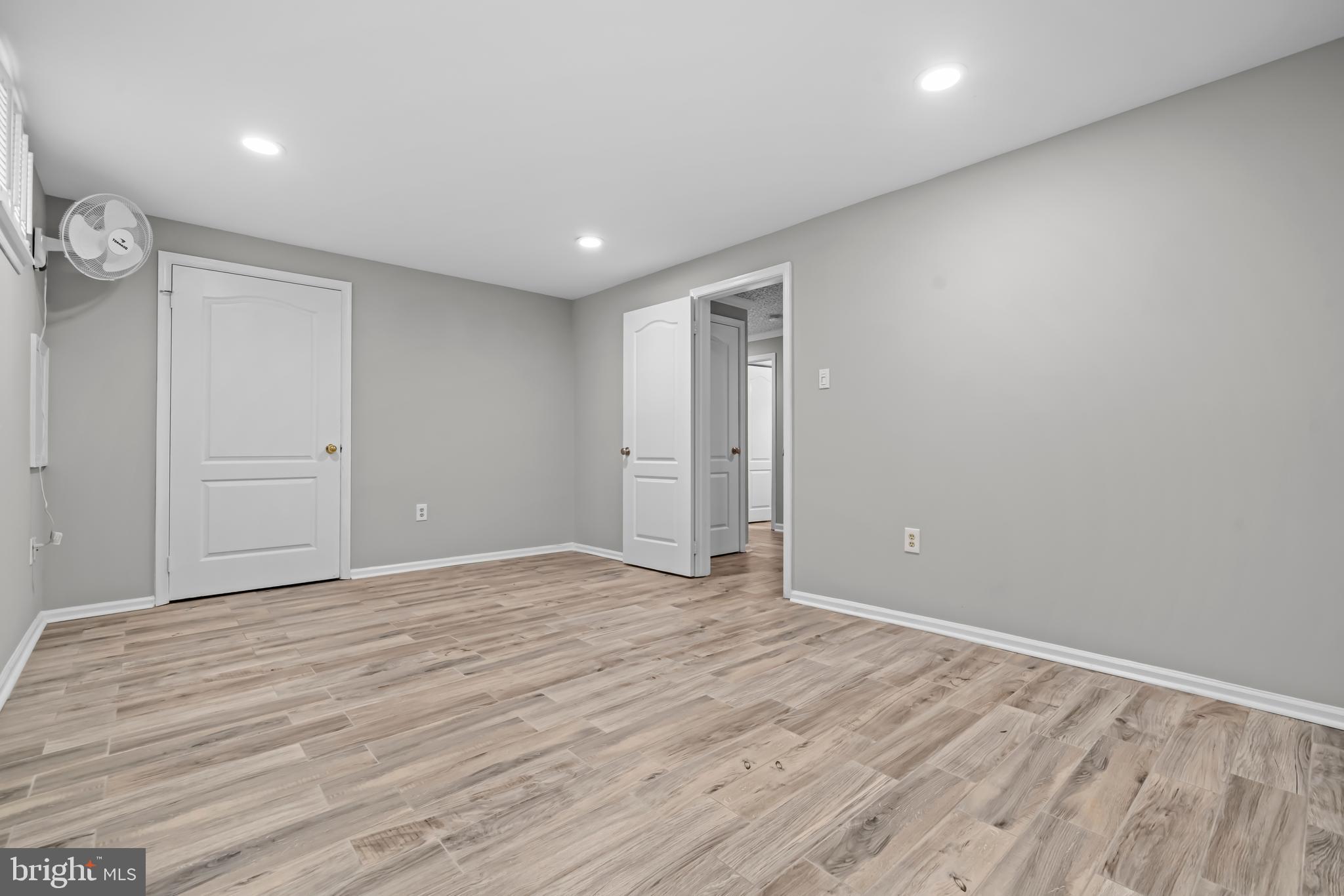 ROBIN GLEN - Residential