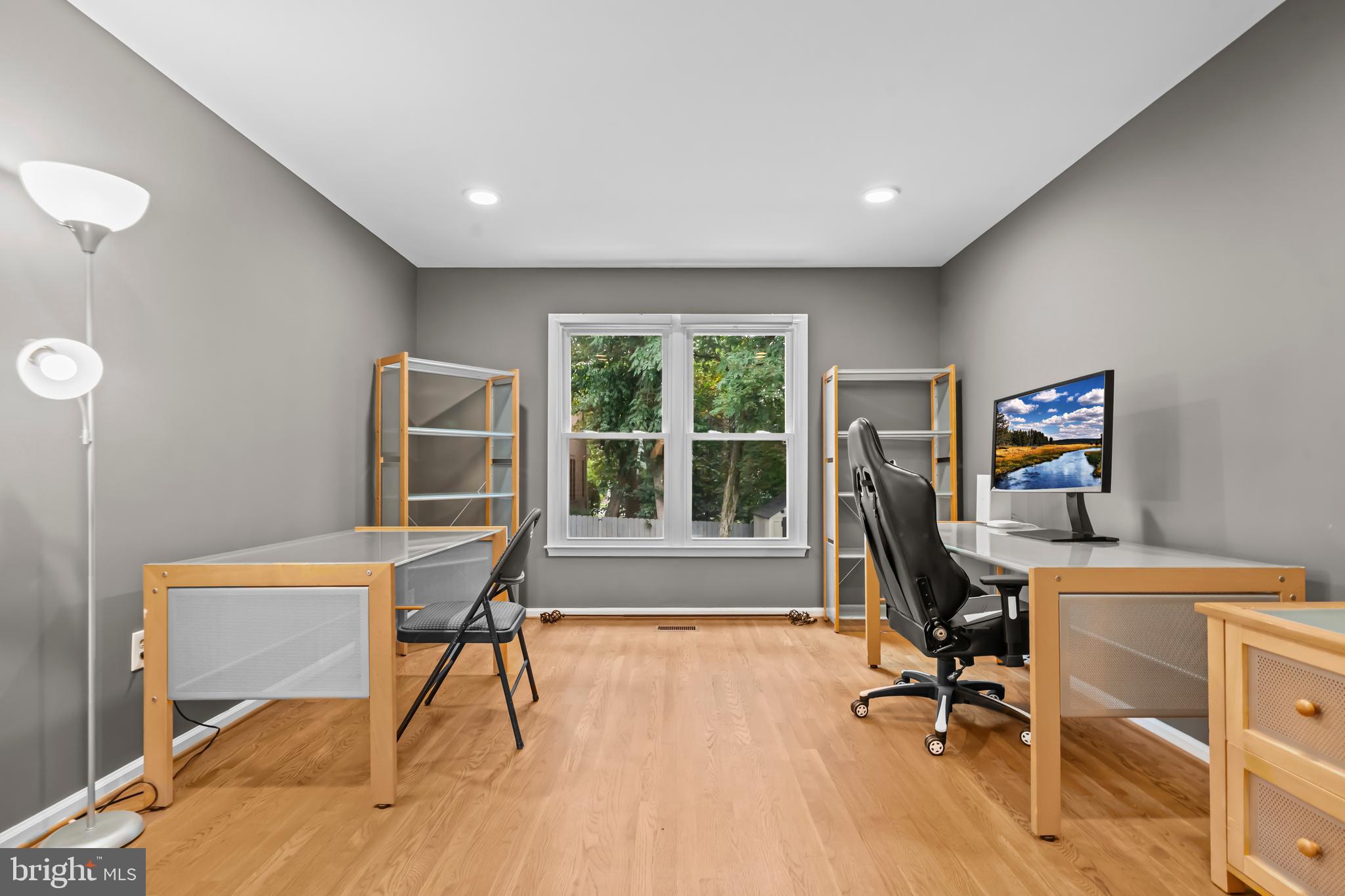 ROBIN GLEN - Residential