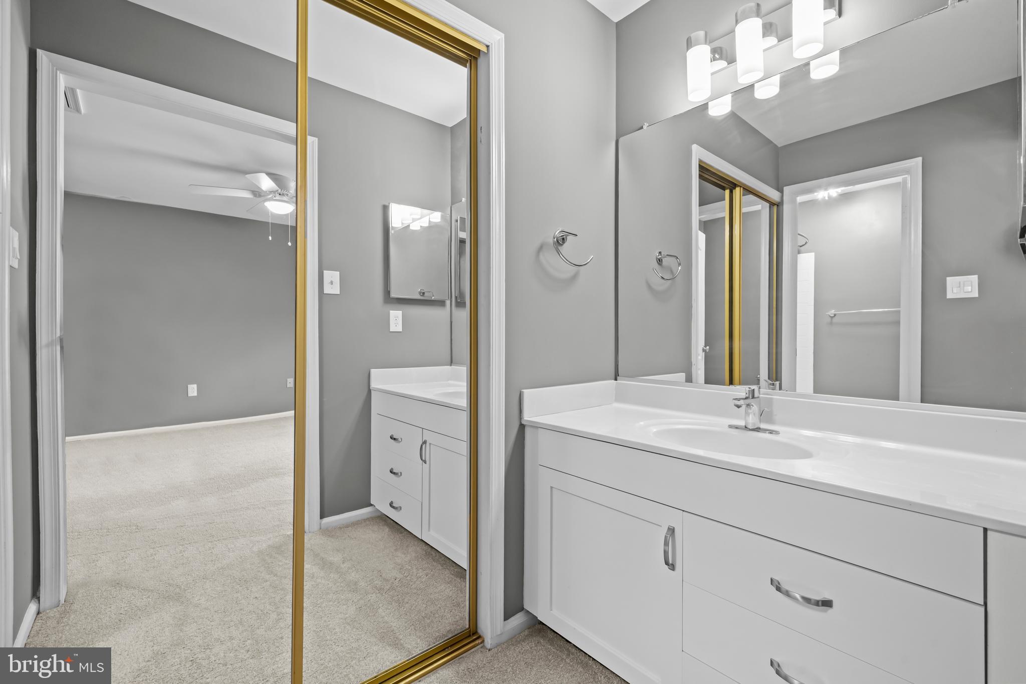 ROBIN GLEN - Residential