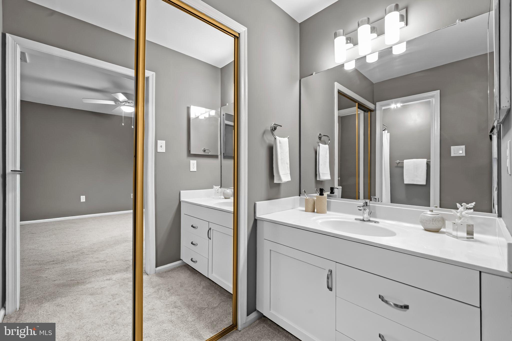 ROBIN GLEN - Residential