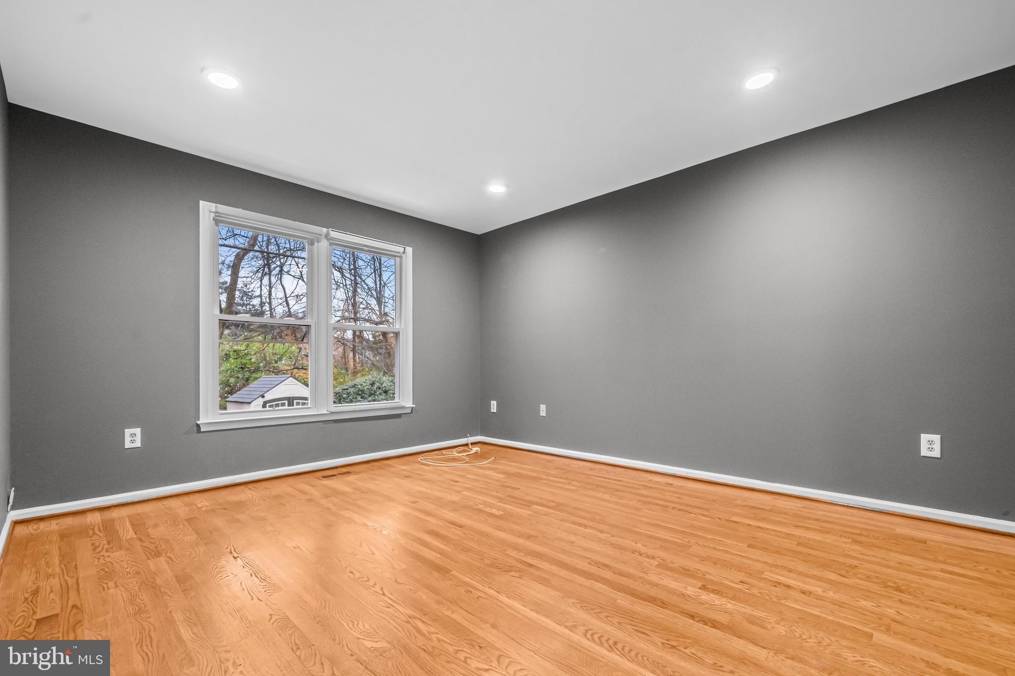 ROBIN GLEN - Residential