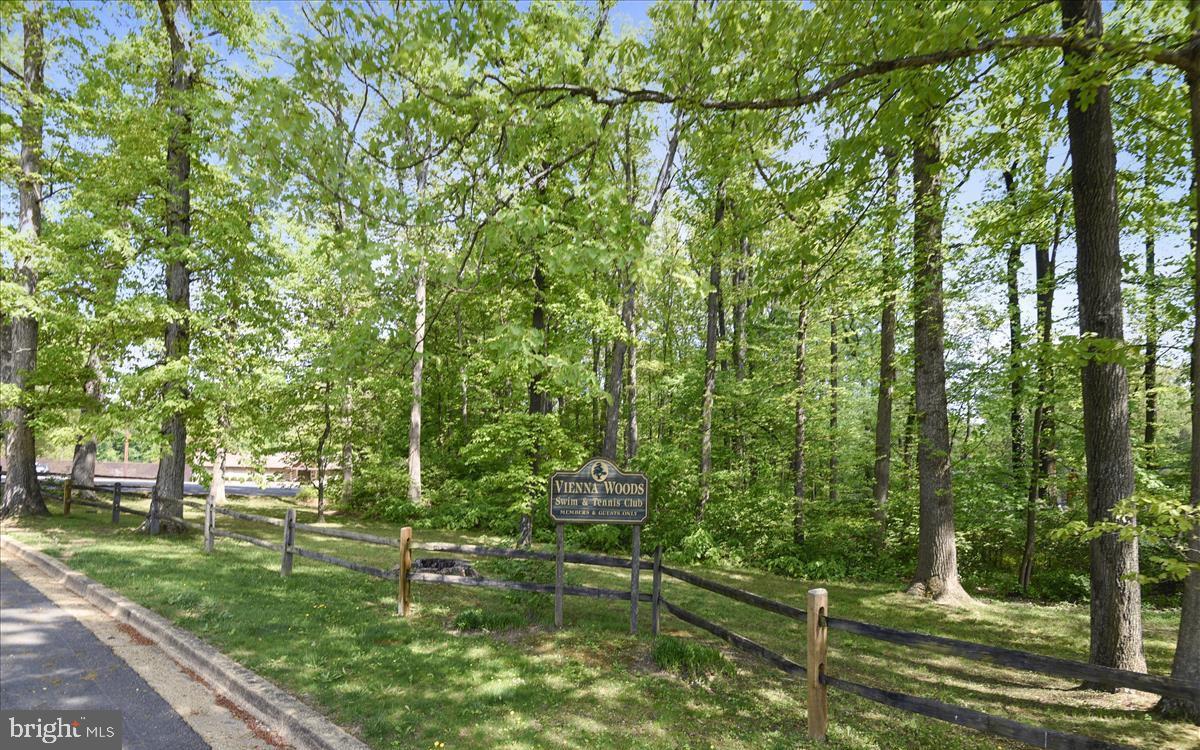 ROBIN GLEN - Residential