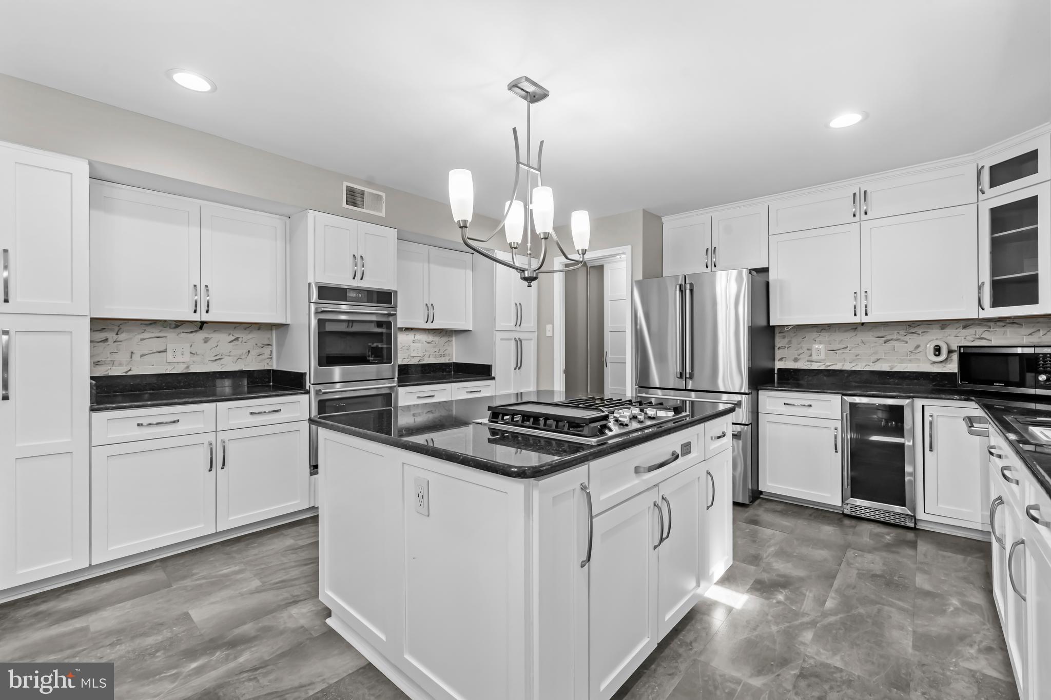 ROBIN GLEN - Residential