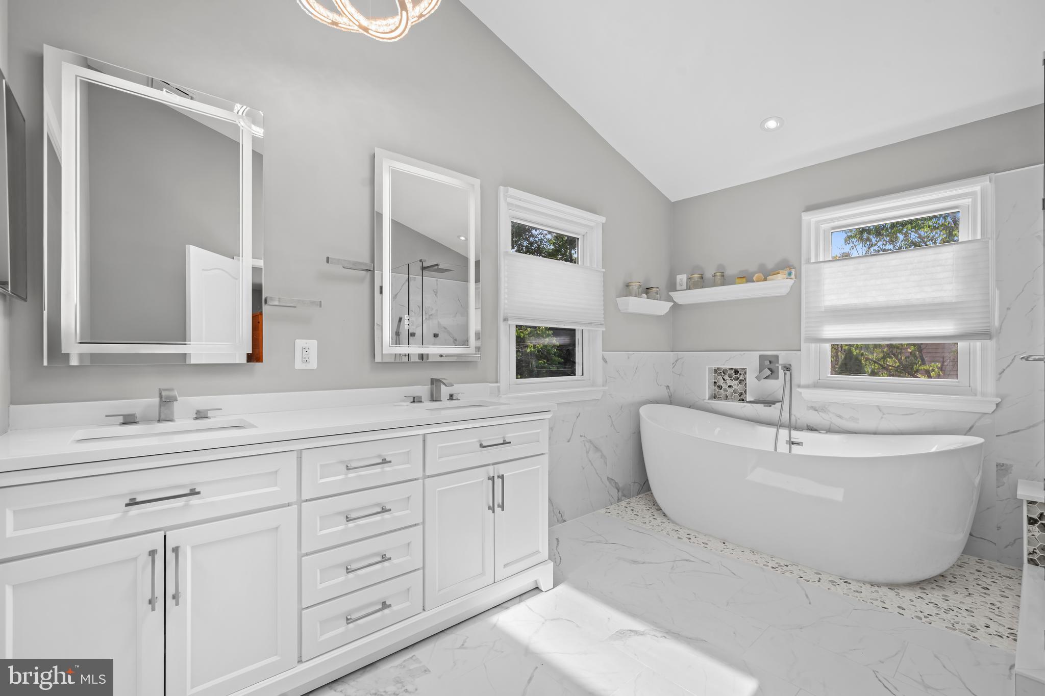 ROBIN GLEN - Residential