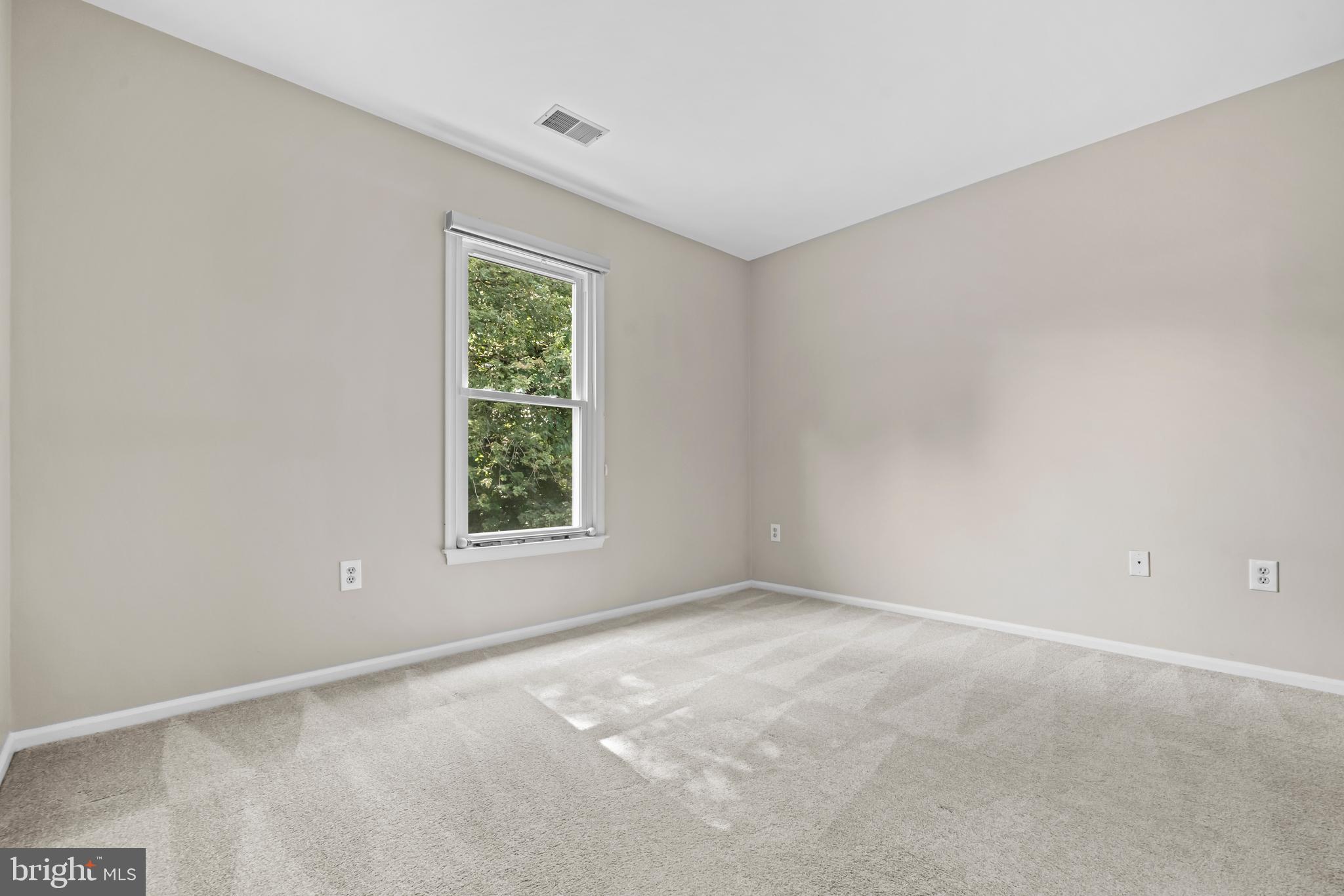 ROBIN GLEN - Residential