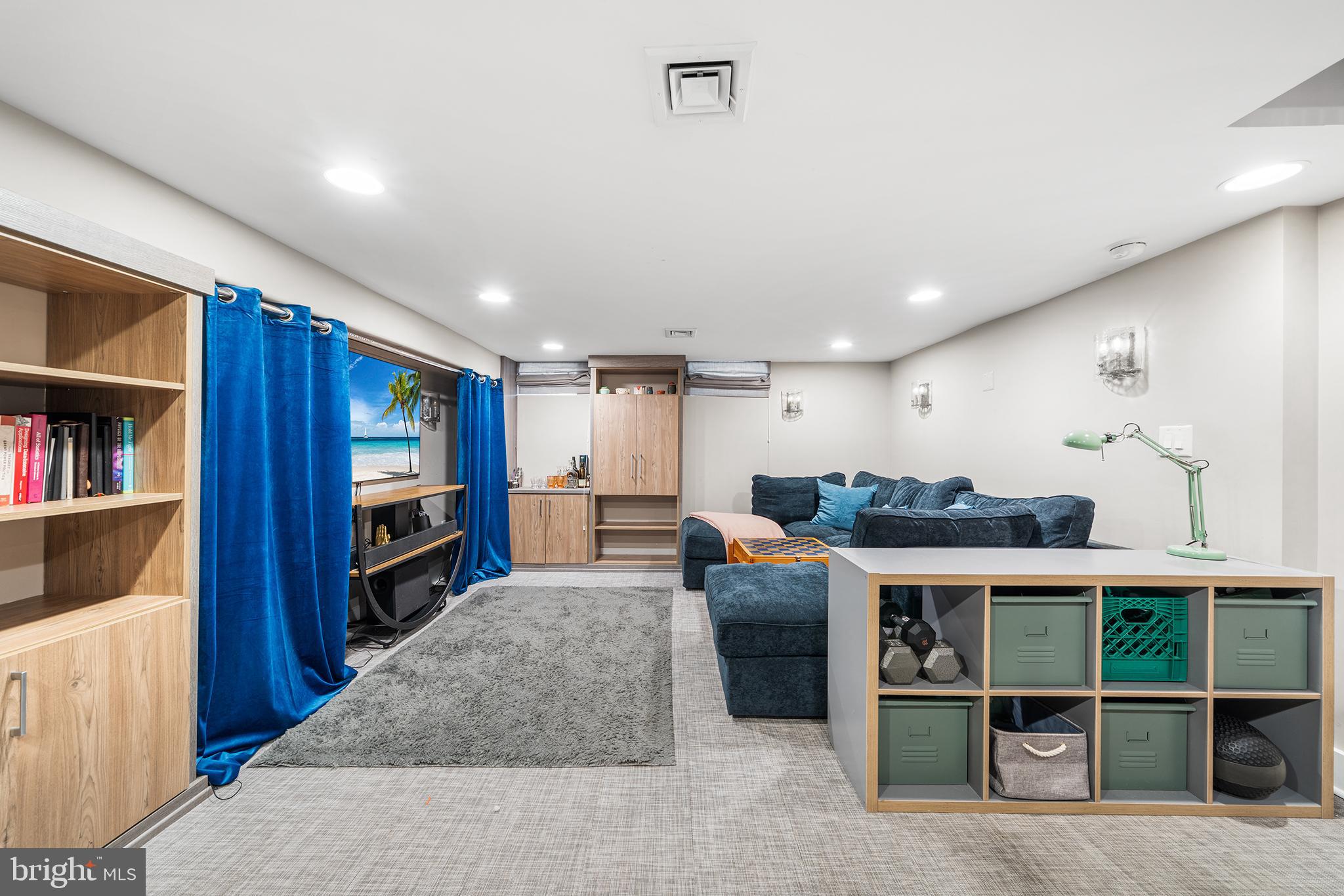 GRADUATE HOSPITAL - Residential