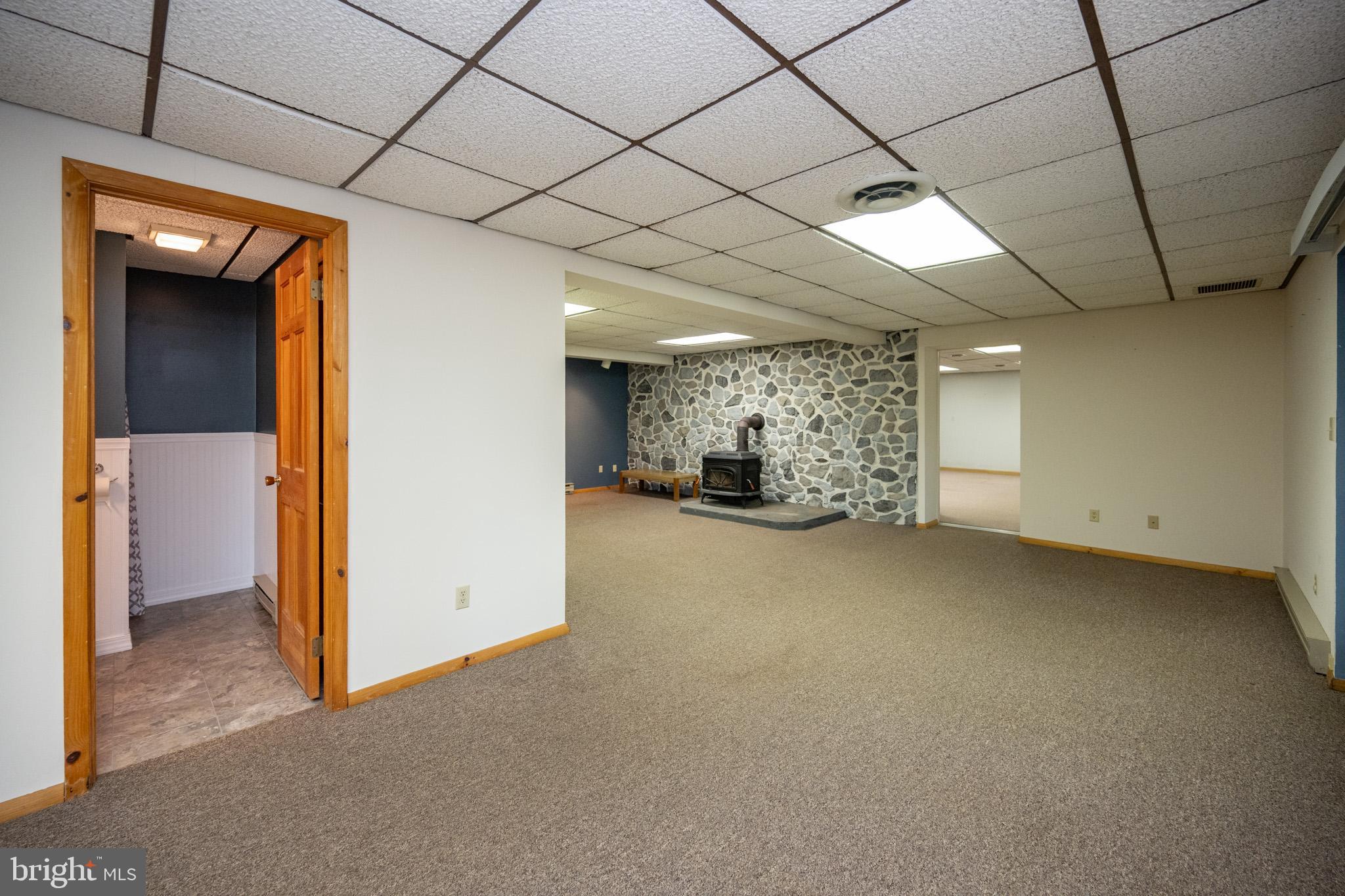 PENN COVE PROPERTIES - Residential