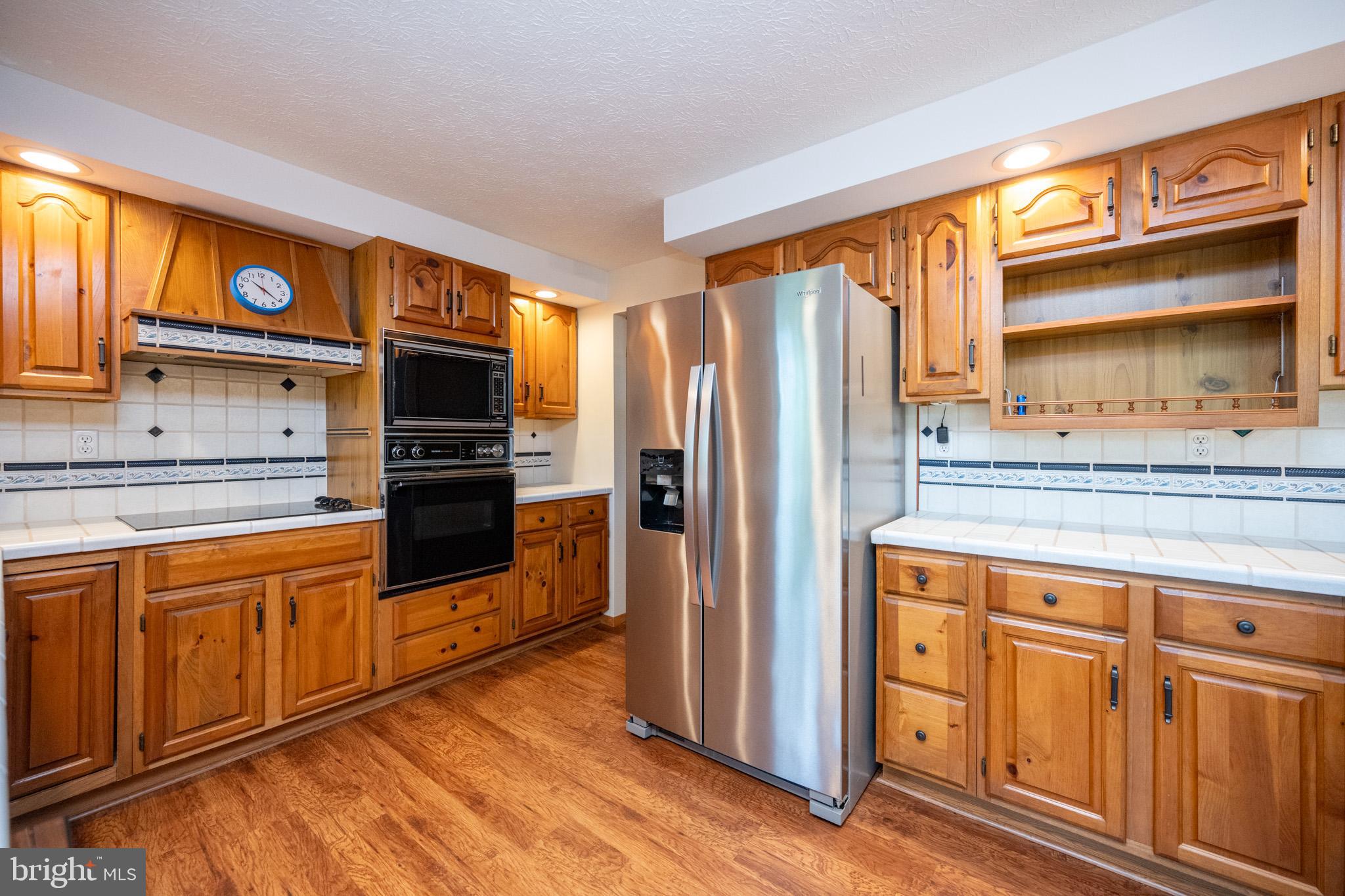 PENN COVE PROPERTIES - Residential