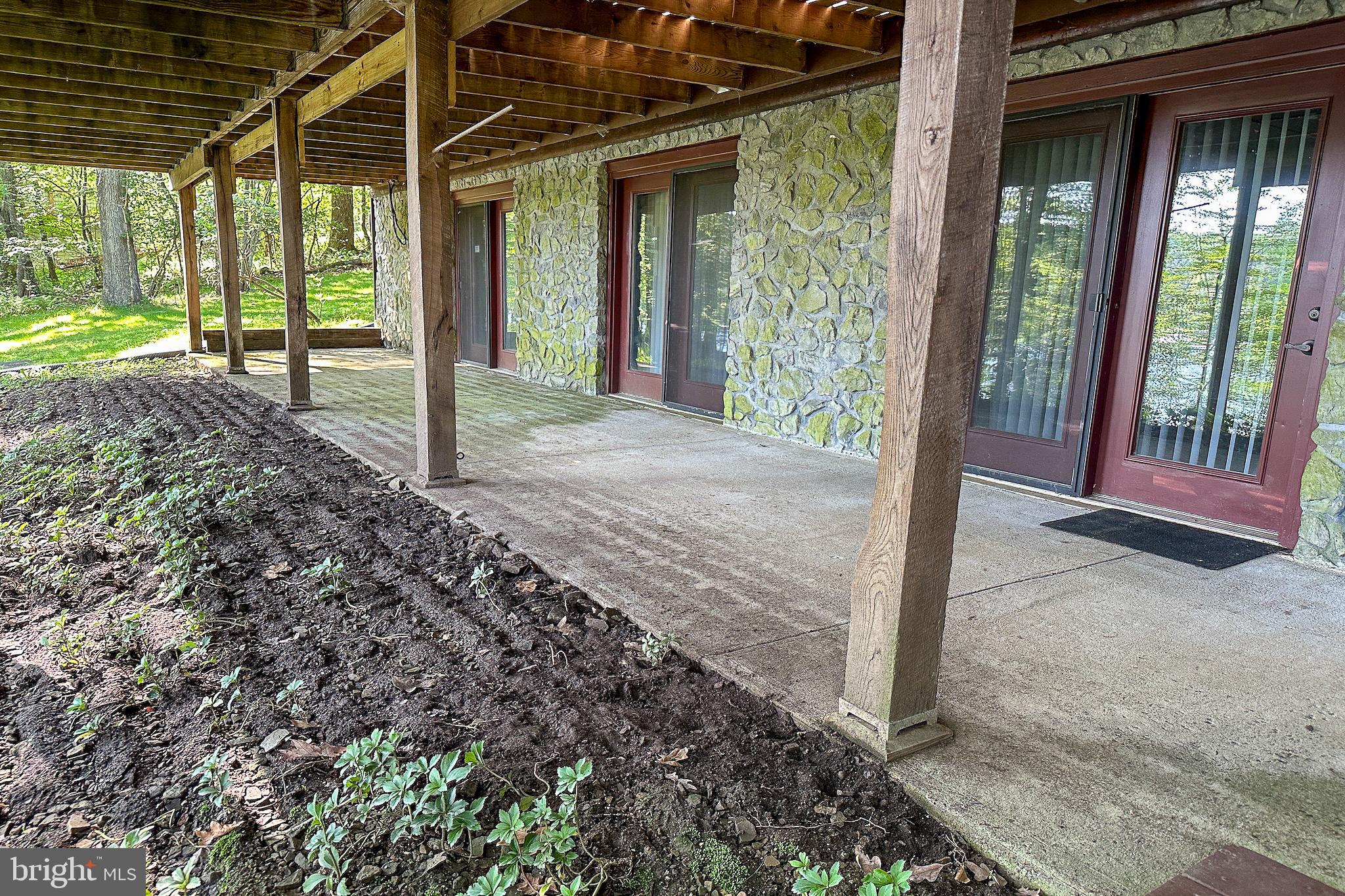 PENN COVE PROPERTIES - Residential