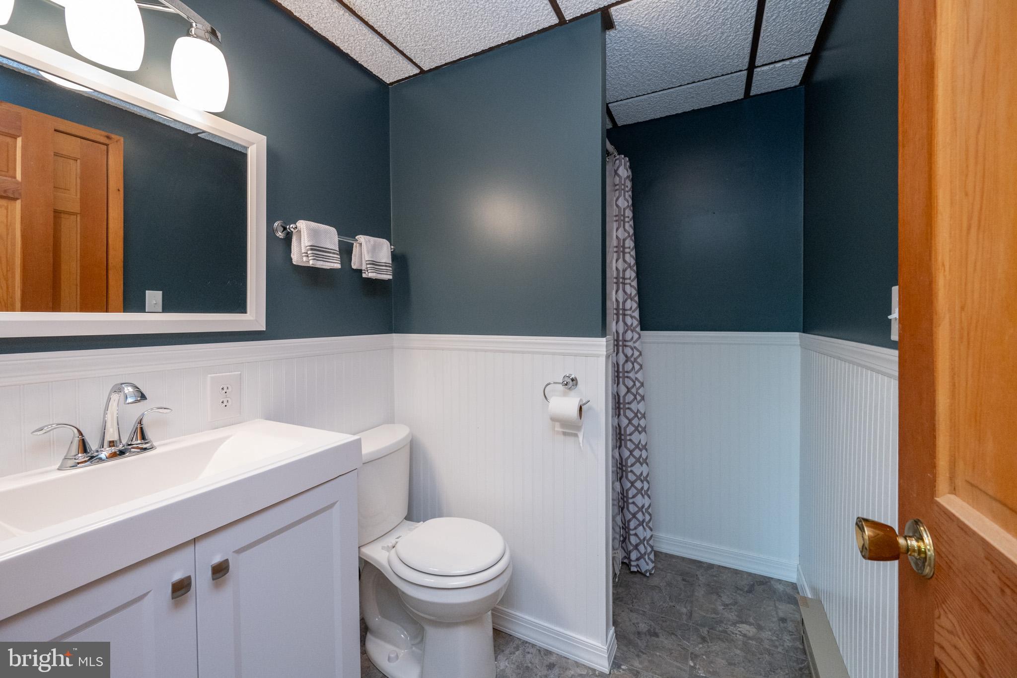 PENN COVE PROPERTIES - Residential