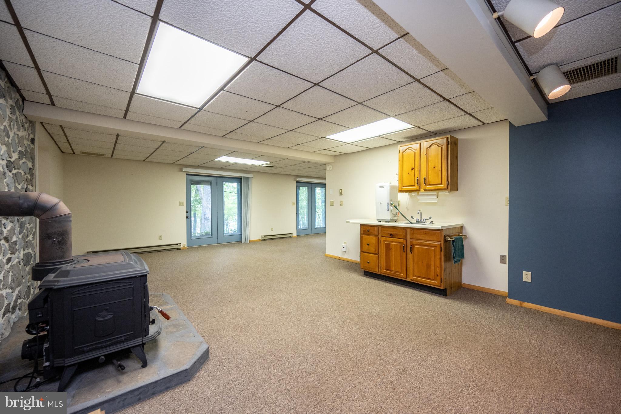 PENN COVE PROPERTIES - Residential