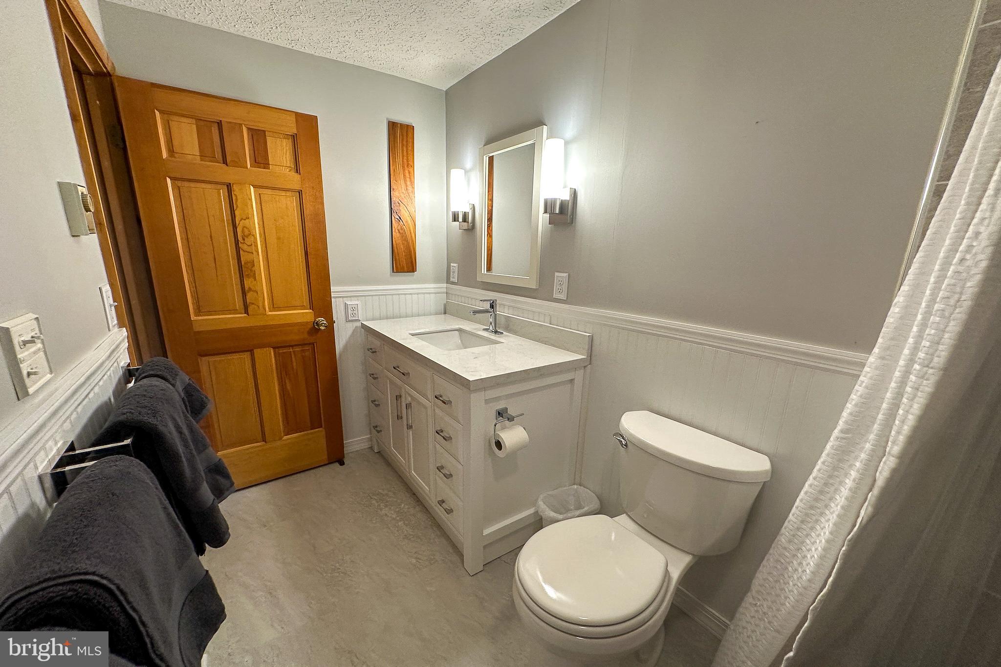 PENN COVE PROPERTIES - Residential