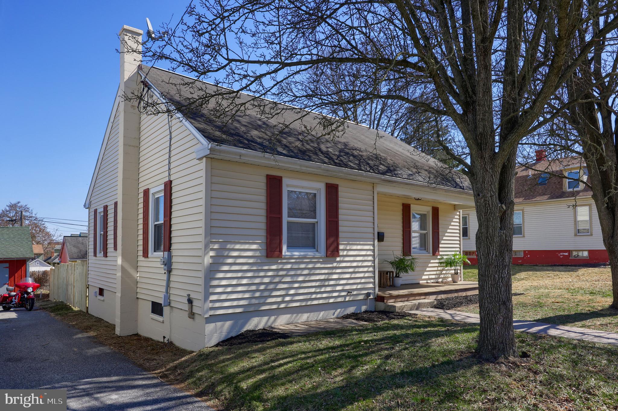 MANOR TWP - Residential