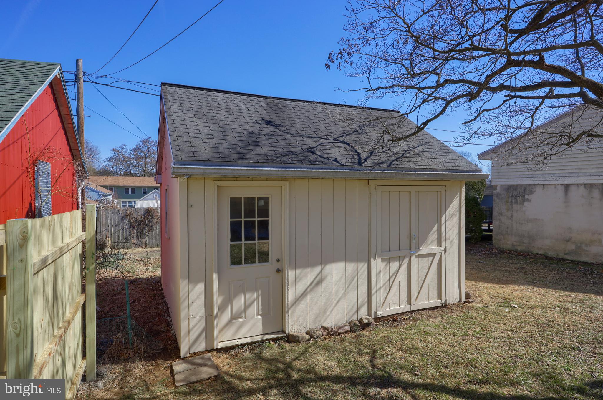 MANOR TWP - Residential