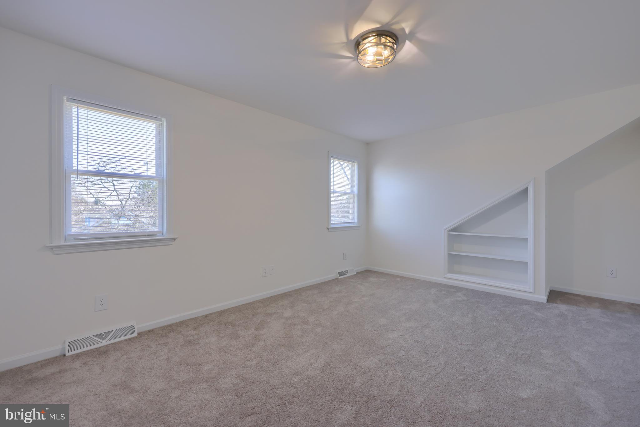 MANOR TWP - Residential