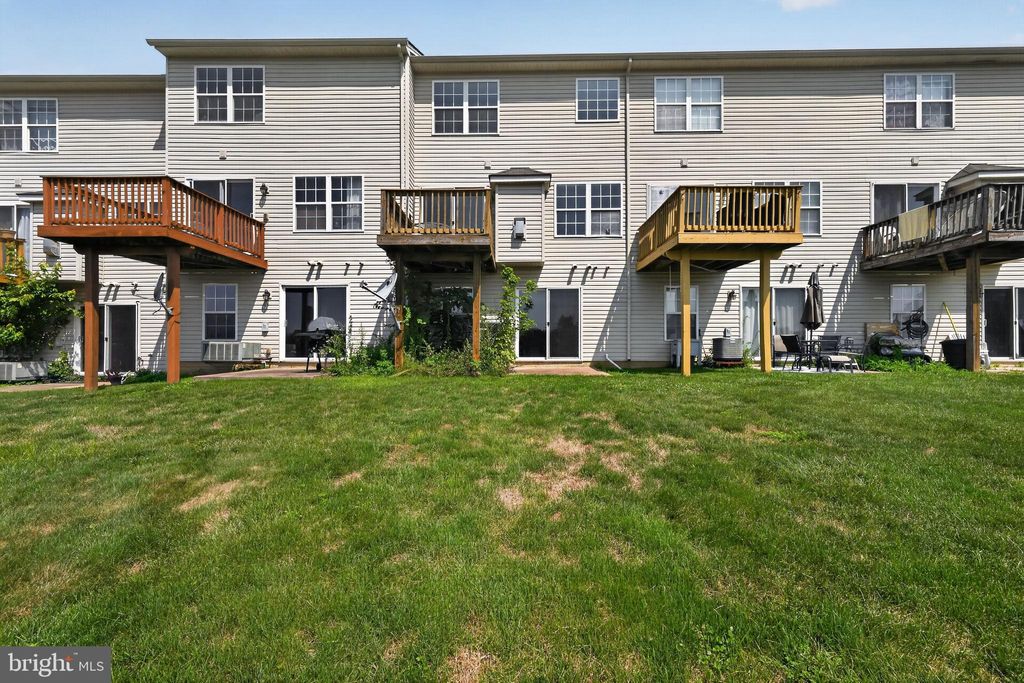 Photo of 145 Knollwood Road, MILLERSVILLE, PA 17551 (MLS # PALA2092412)