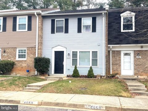 4659 CHARLTON COURT WOODBRIDGE VA 22193