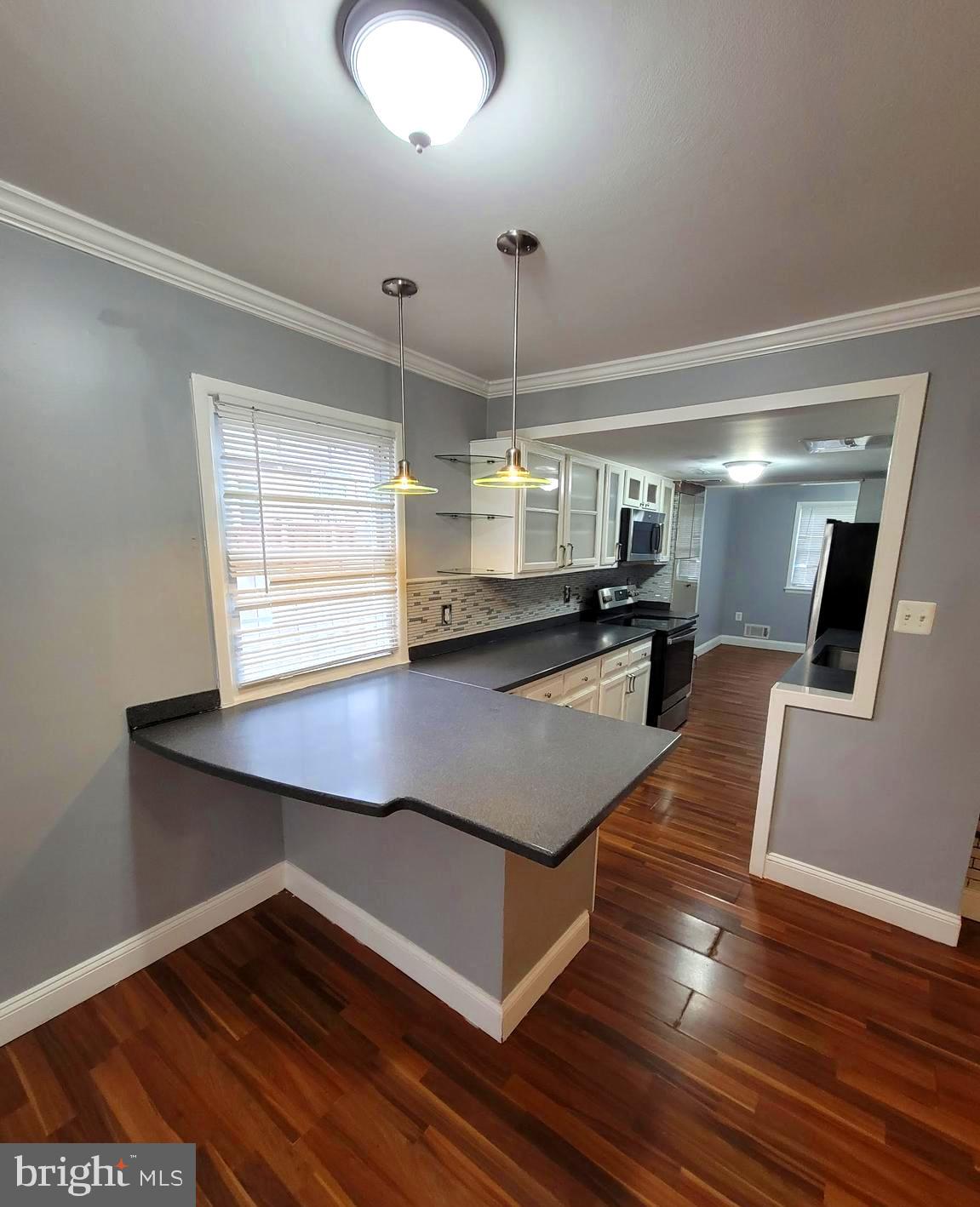 WILLIAMSTOWN - Residential