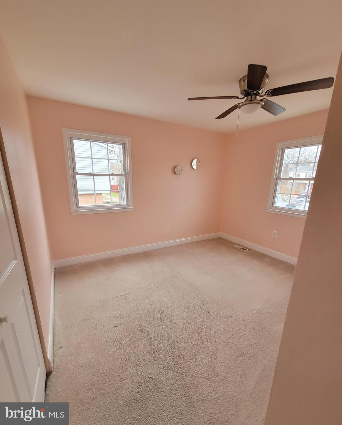 WILLIAMSTOWN - Residential