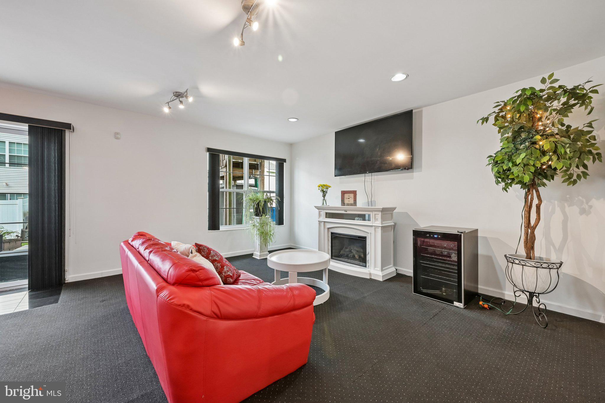 1007 MOORE ROAD