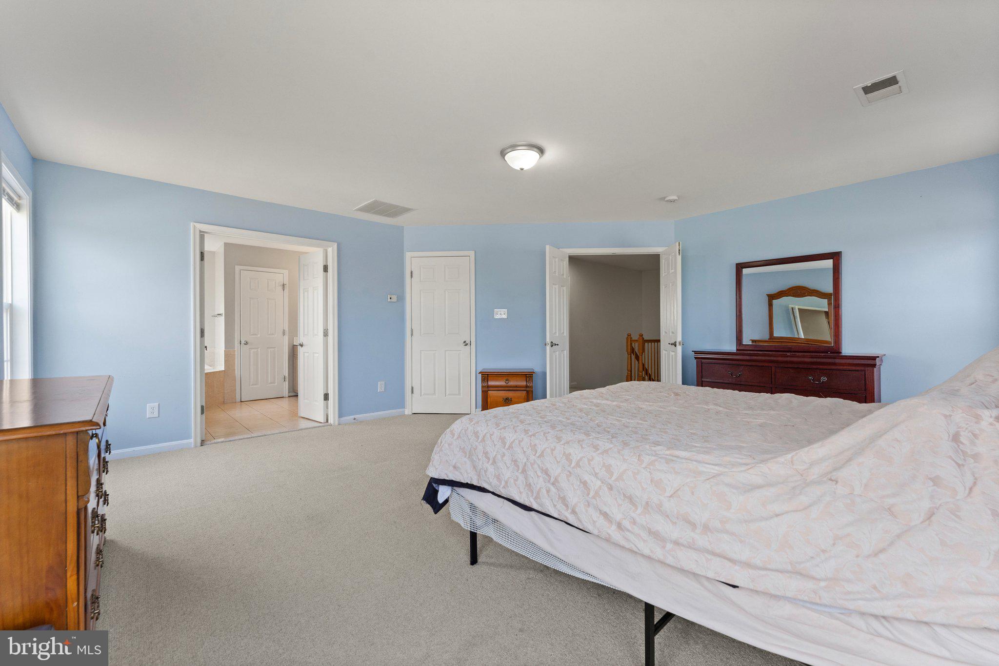 MADISON GROVE - Residential