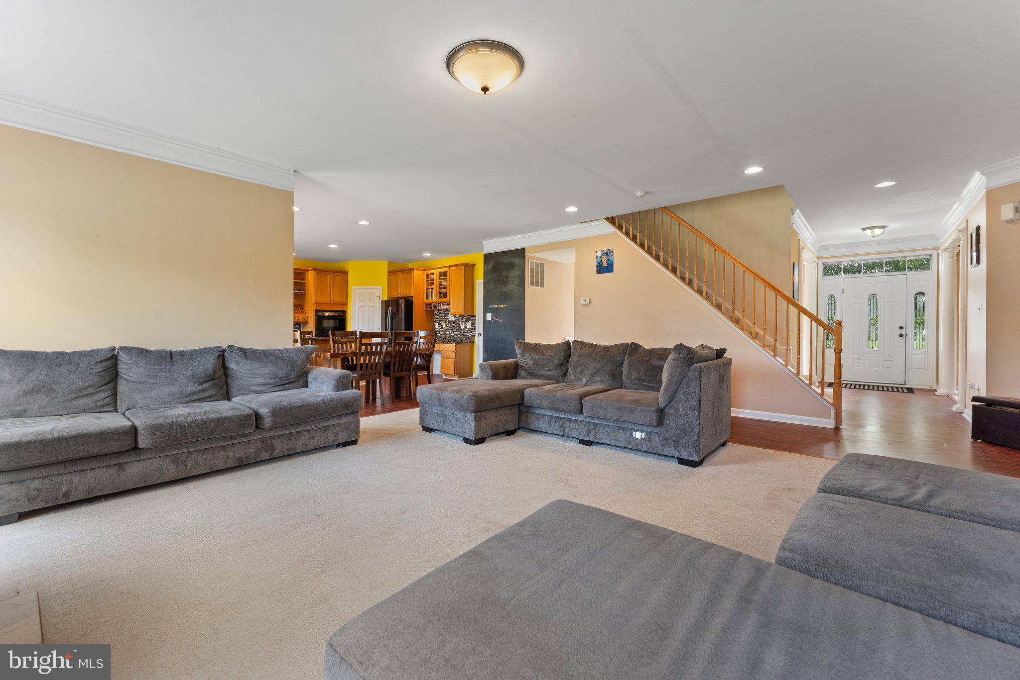 MADISON GROVE - Residential