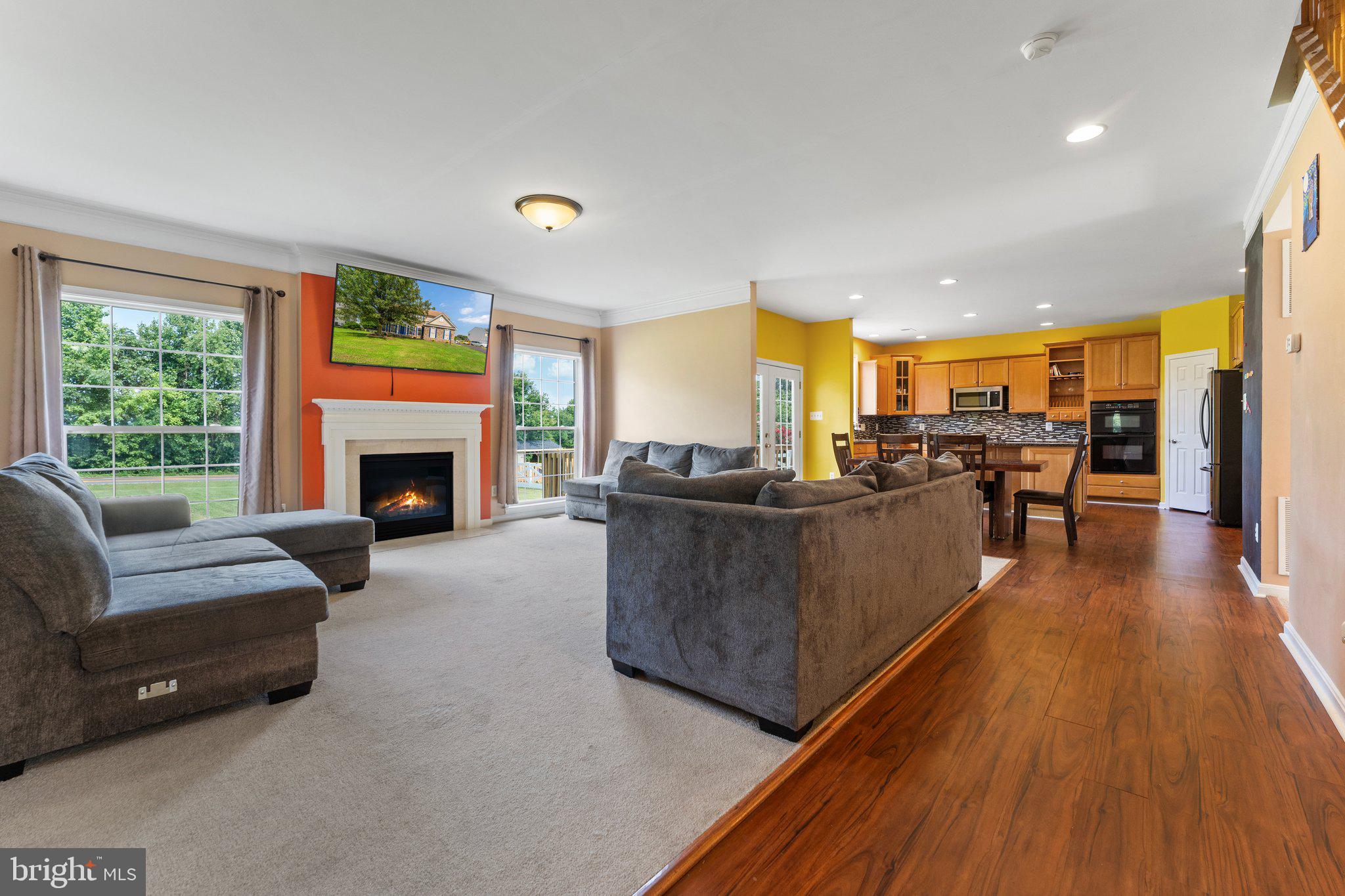 MADISON GROVE - Residential