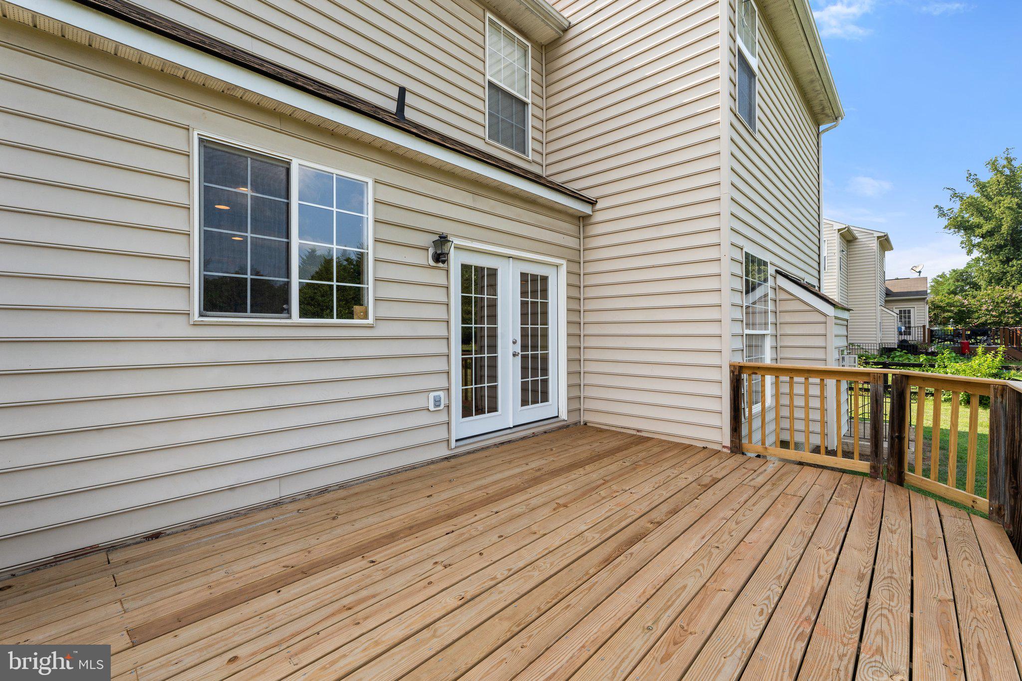 MADISON GROVE - Residential