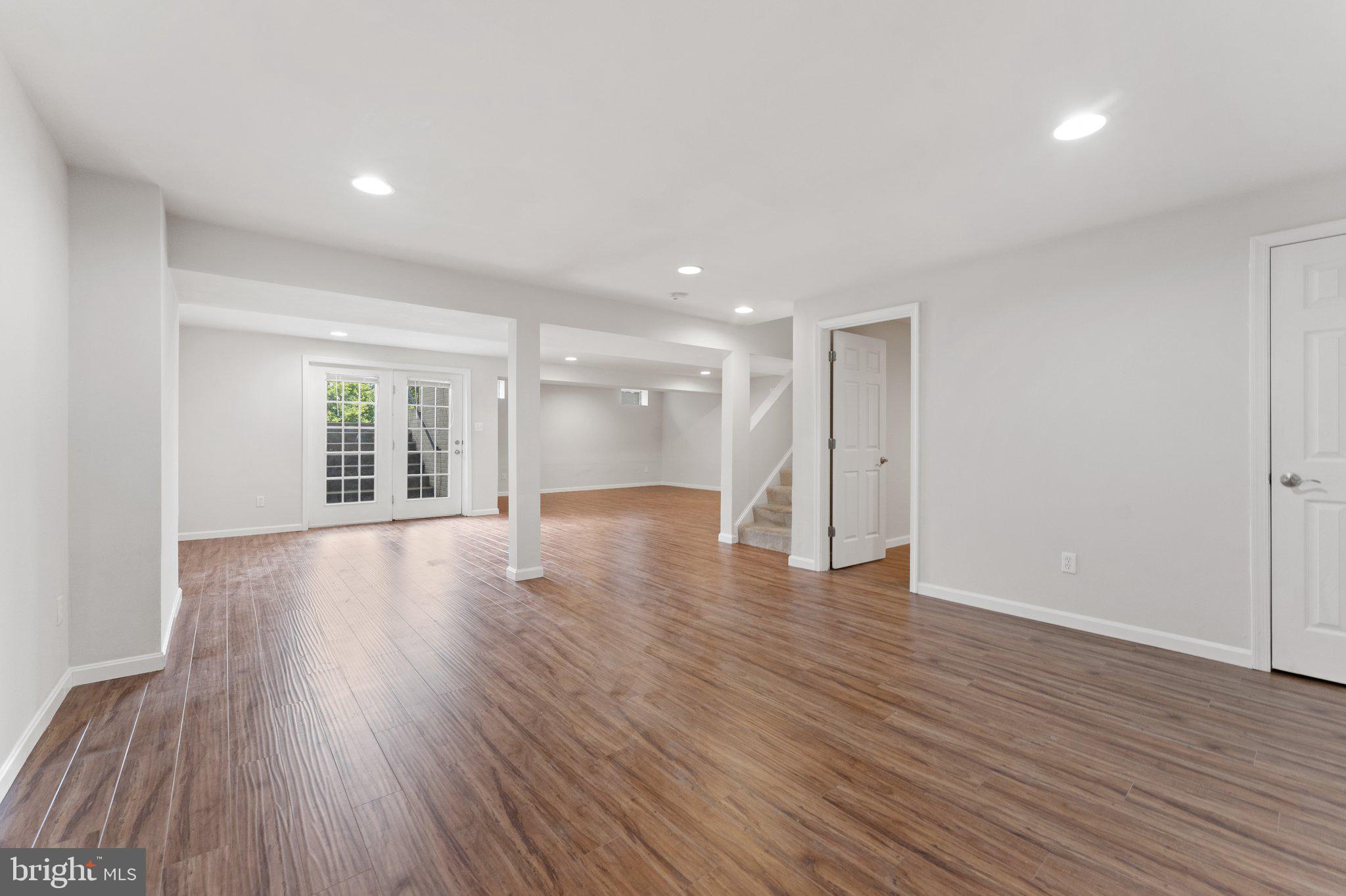 MADISON GROVE - Residential