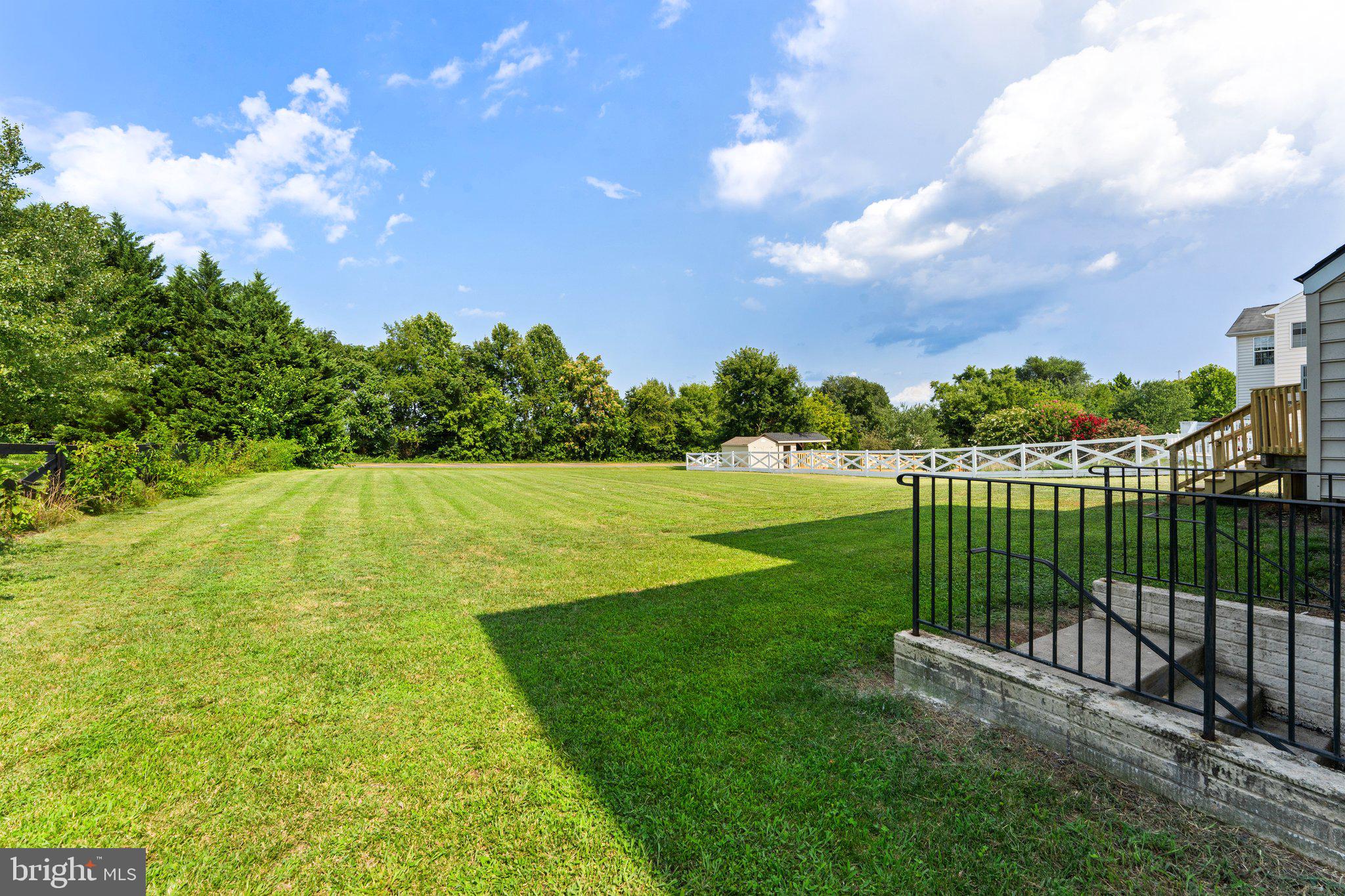 MADISON GROVE - Residential