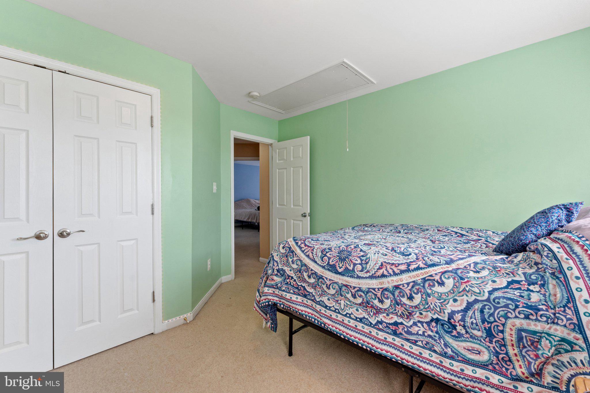 MADISON GROVE - Residential