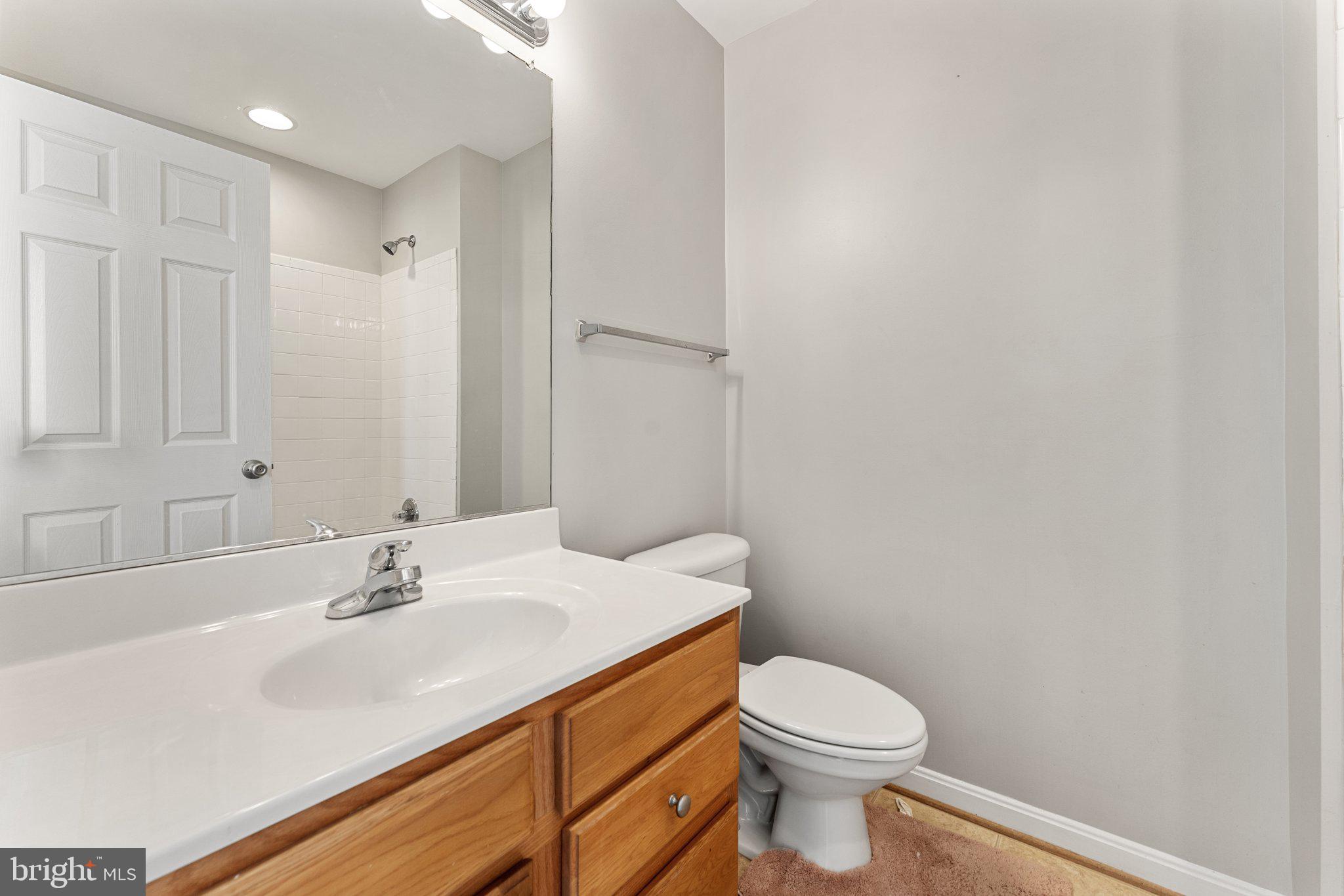 MADISON GROVE - Residential