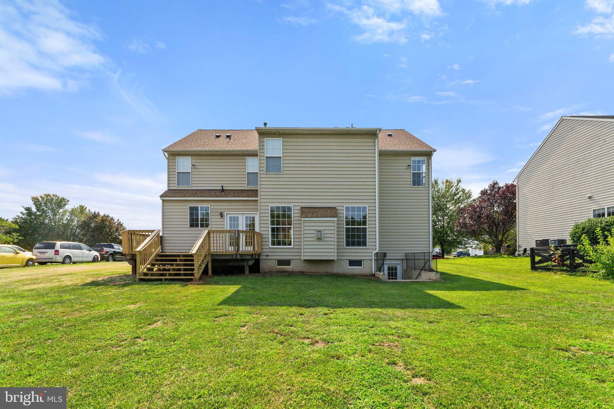 MADISON GROVE - Residential