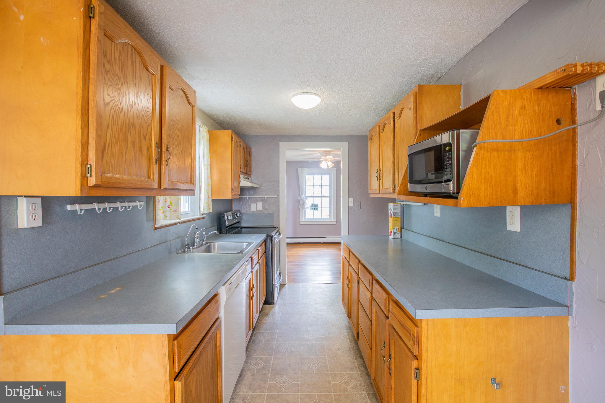 SEVERN - Residential Lease