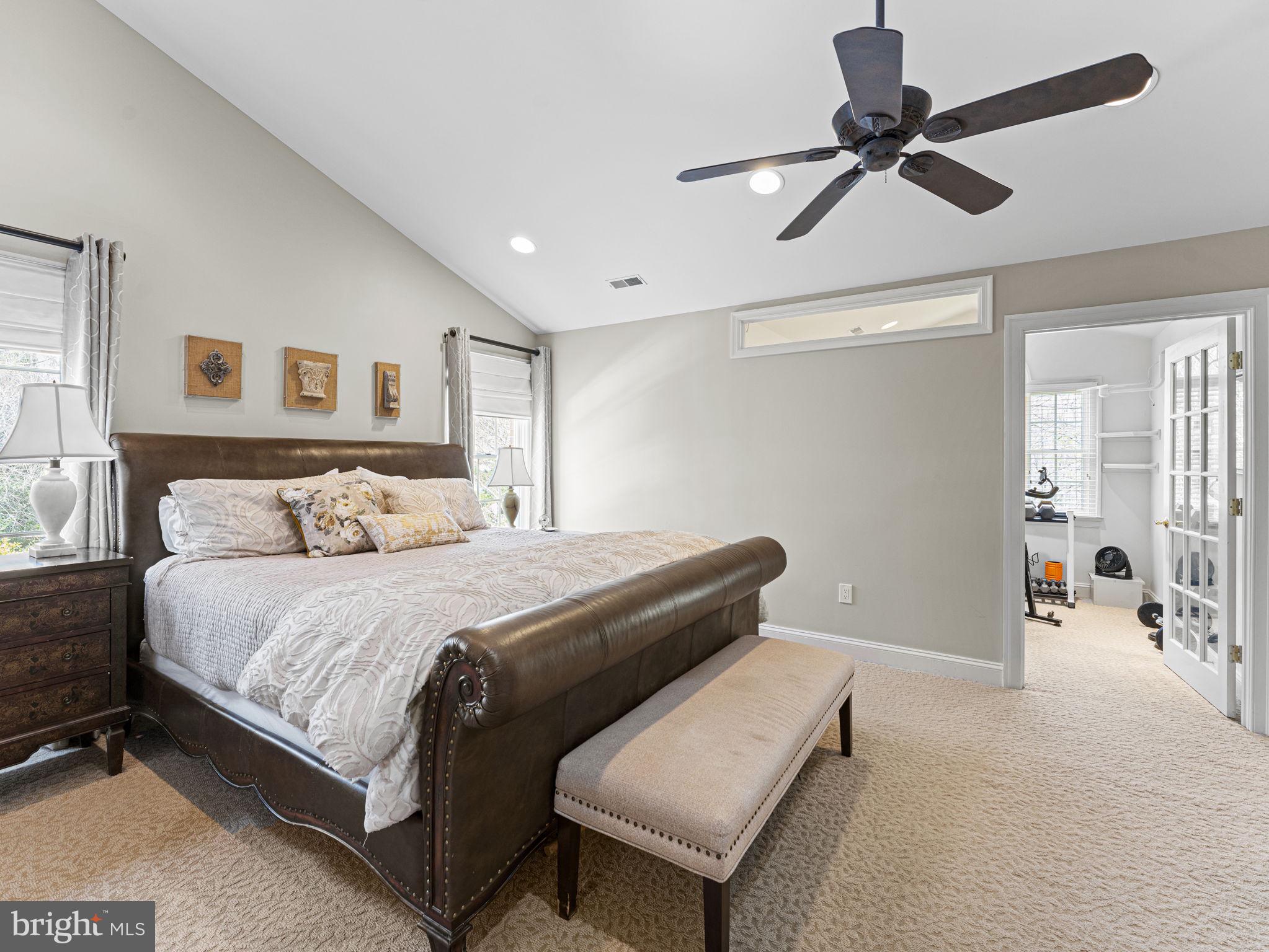 GLEN HILLS - Residential