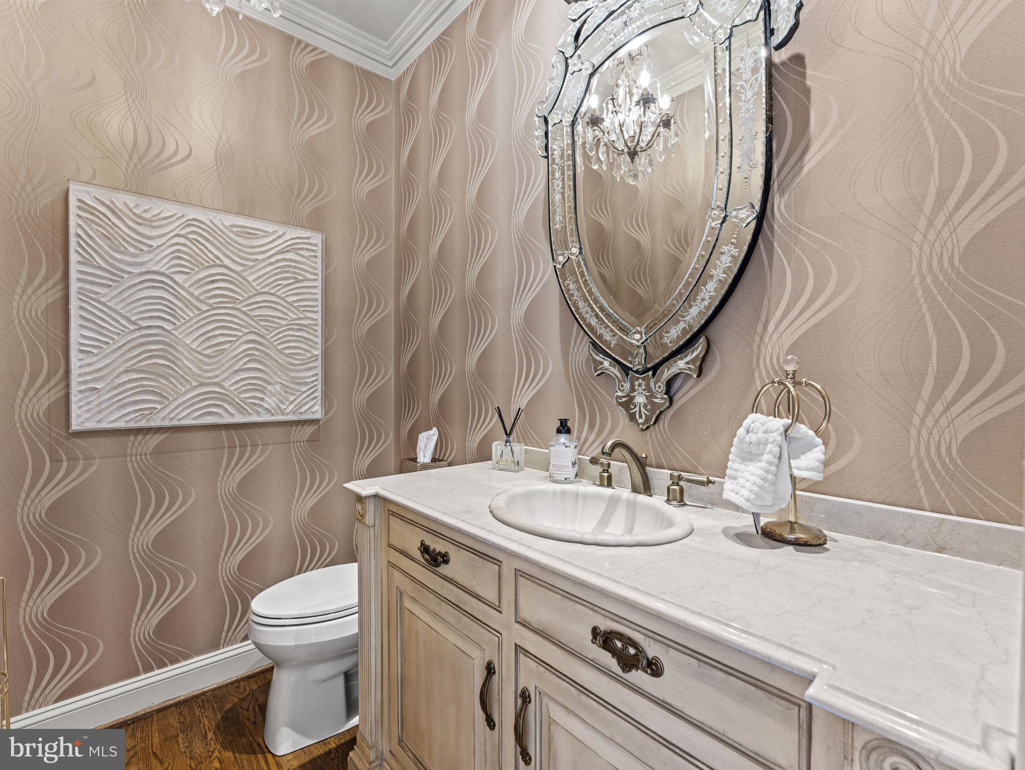 GLEN HILLS - Residential