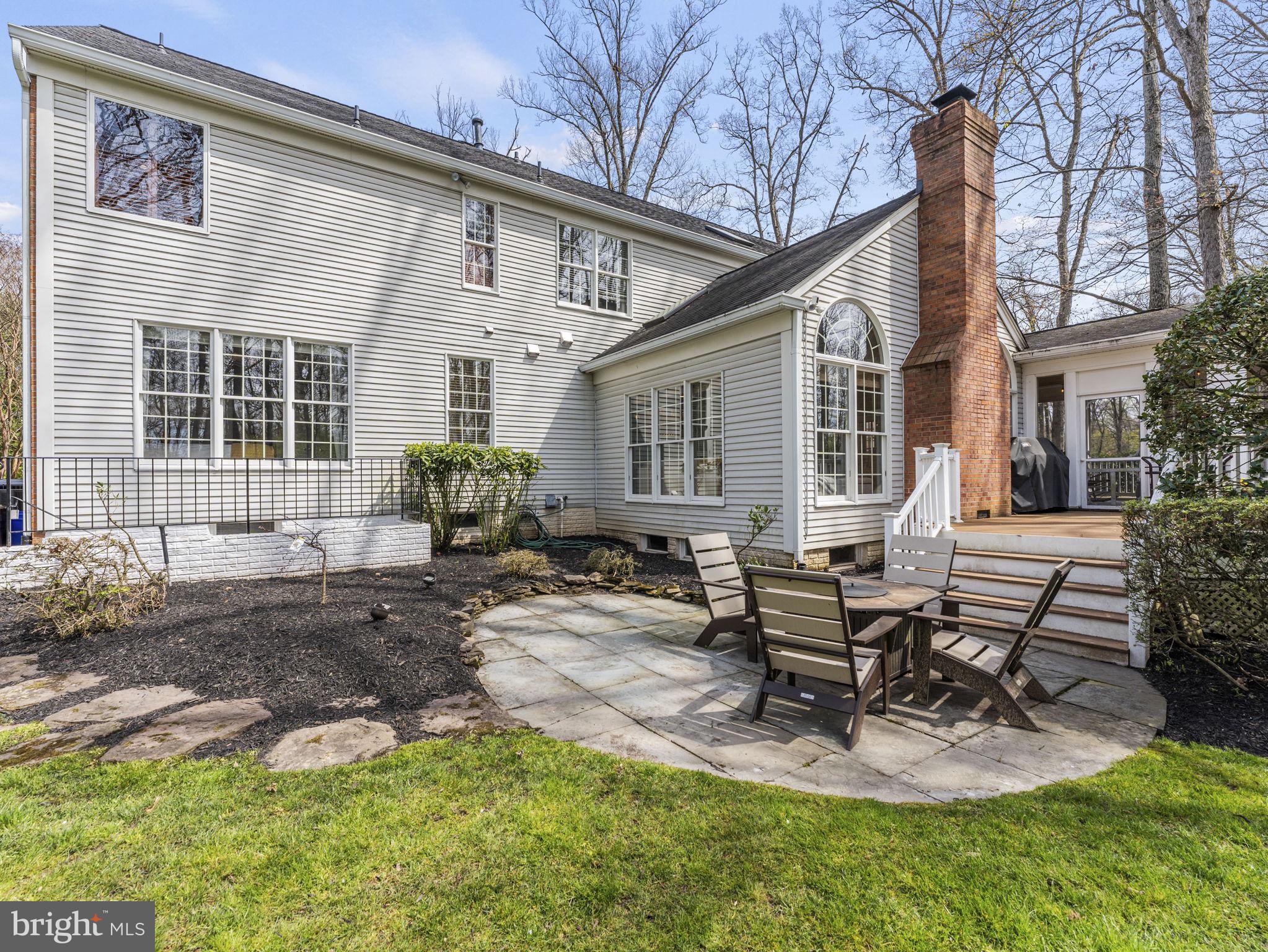 GLEN HILLS - Residential