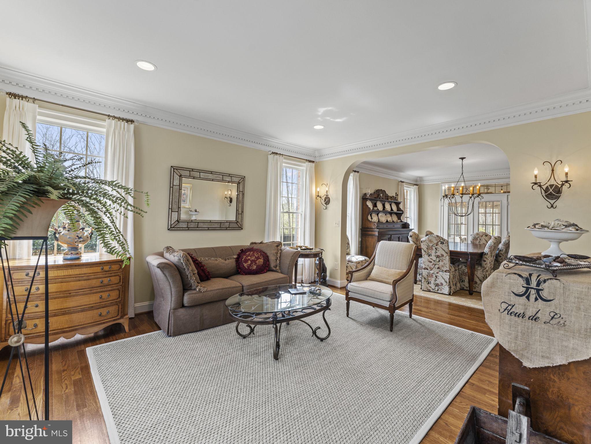 GLEN HILLS - Residential