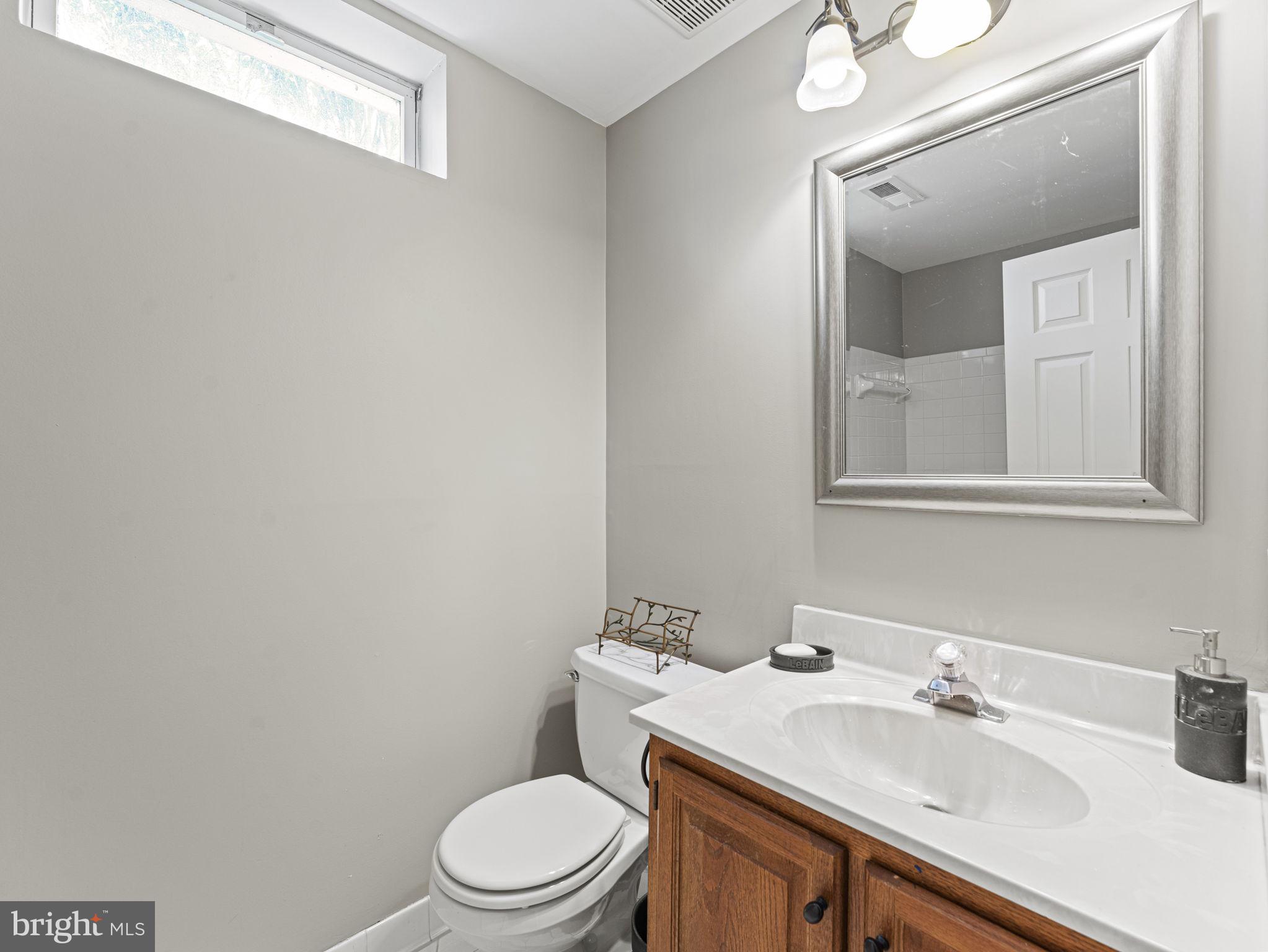 GLEN HILLS - Residential