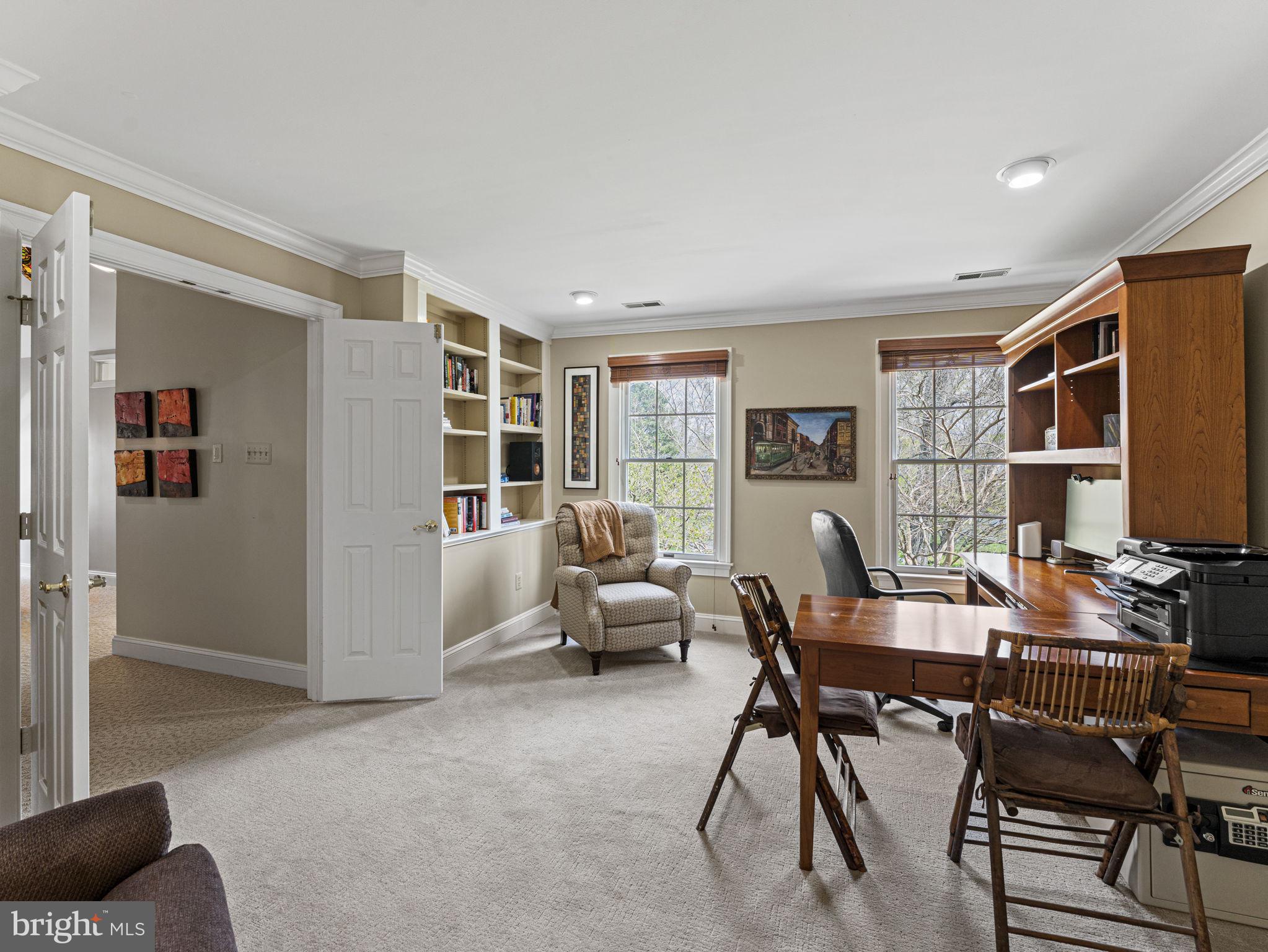 GLEN HILLS - Residential